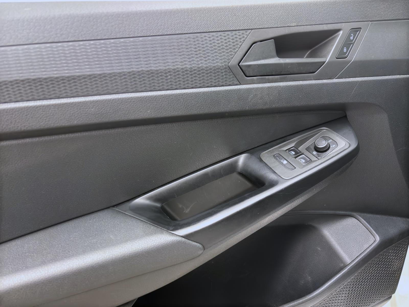 Bild 9: Volkswagen Caddy Cargo 2.0 TDI SITZHZG GRA PDC DAB+