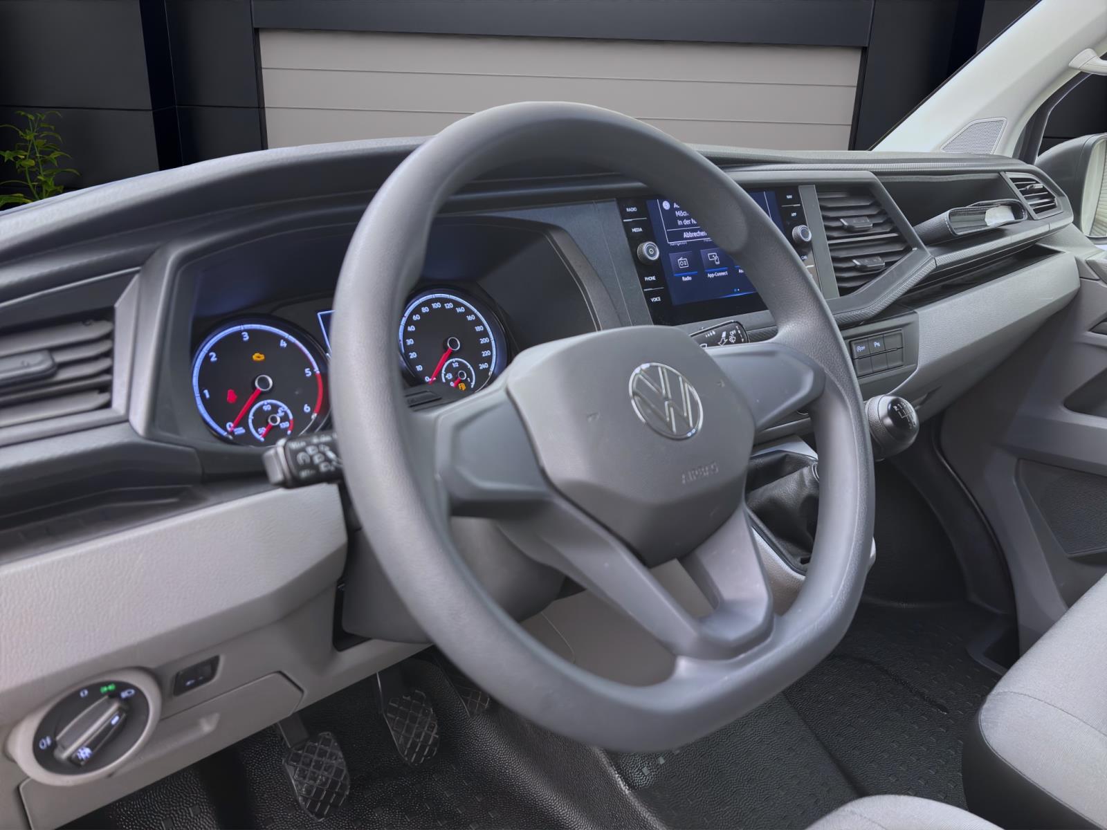 Bild 10: Volkswagen T6.1 Transporter Kasten 2.0 TDI NAVI AHK KLIMA PDC
