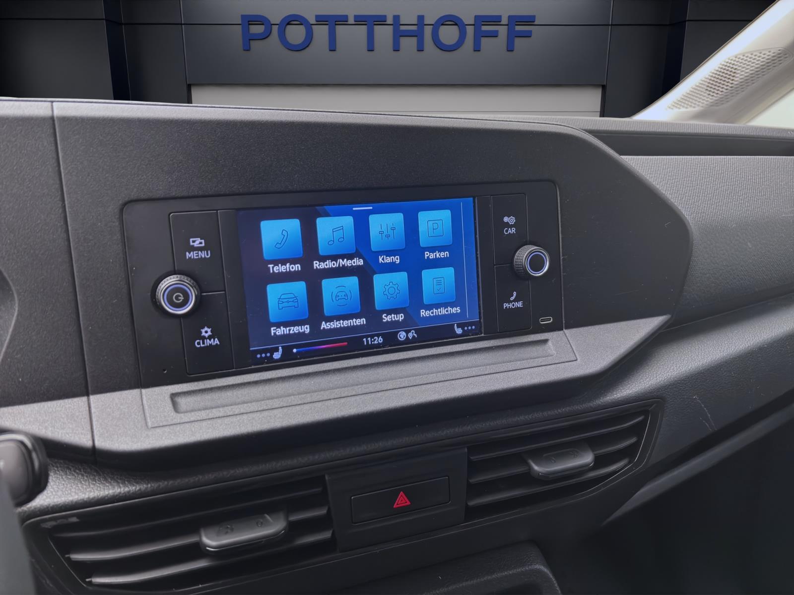 Bild 12: Volkswagen Caddy Cargo 2.0 TDI SITZHZG PDC GRA DAB+