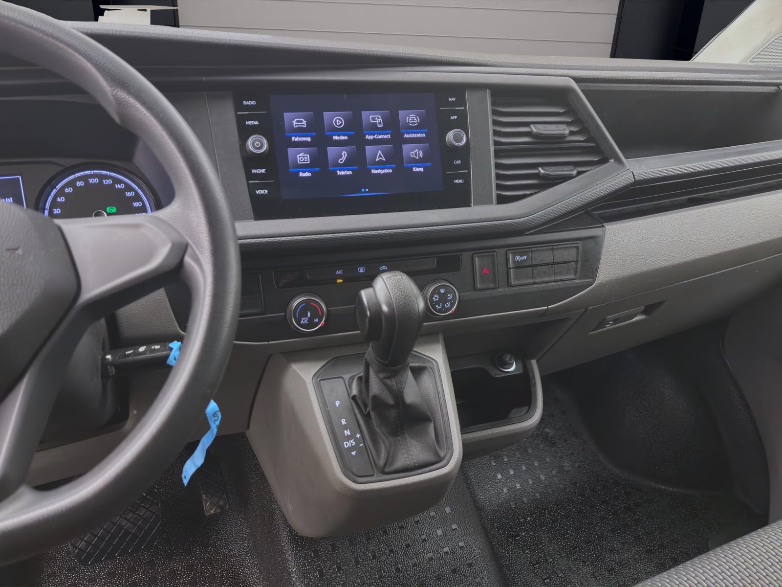 Bild 13: Volkswagen T6.1 Transporter Kasten 2.0 TDI DSG ECO PROFI LANG AHK NAVI KAMERA