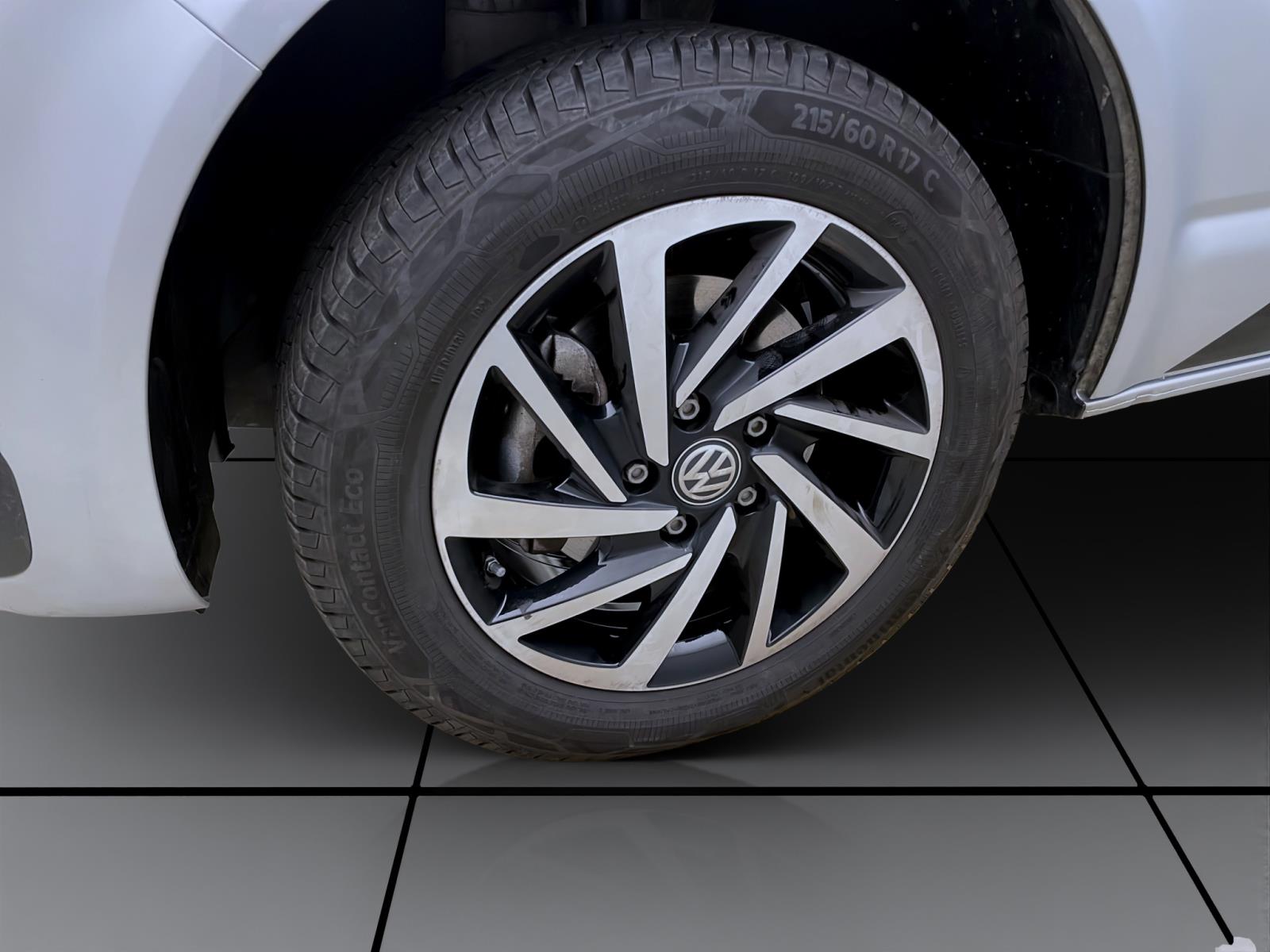 Bild 7: Volkswagen T6.1 California 2.0 TDI DSG BEACH EDITION STDHZG AHK NAVI KAMERA