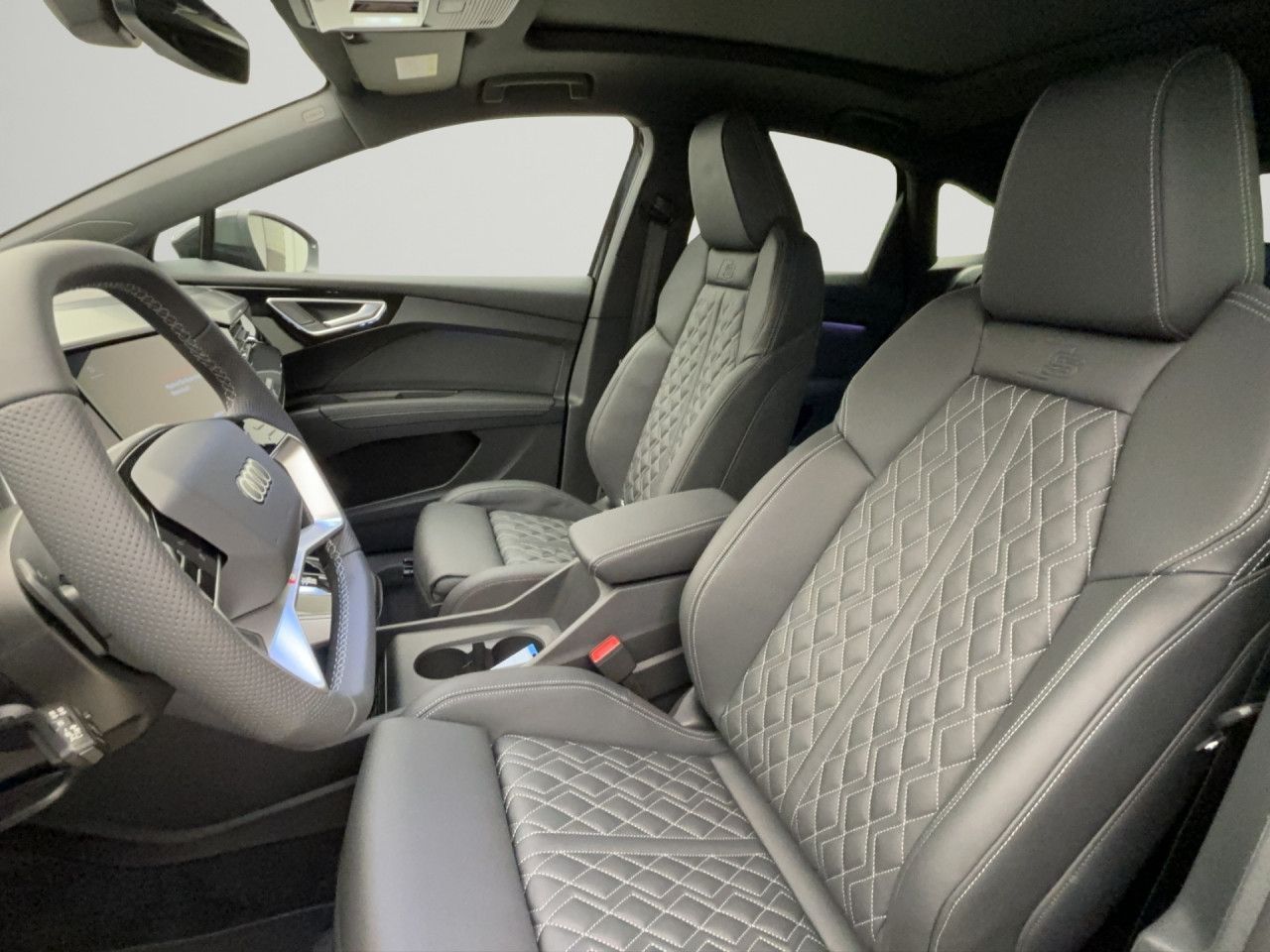 Audi Q4 e-tron Sportback (F4N)(06.2021- ) 50 quattro basis