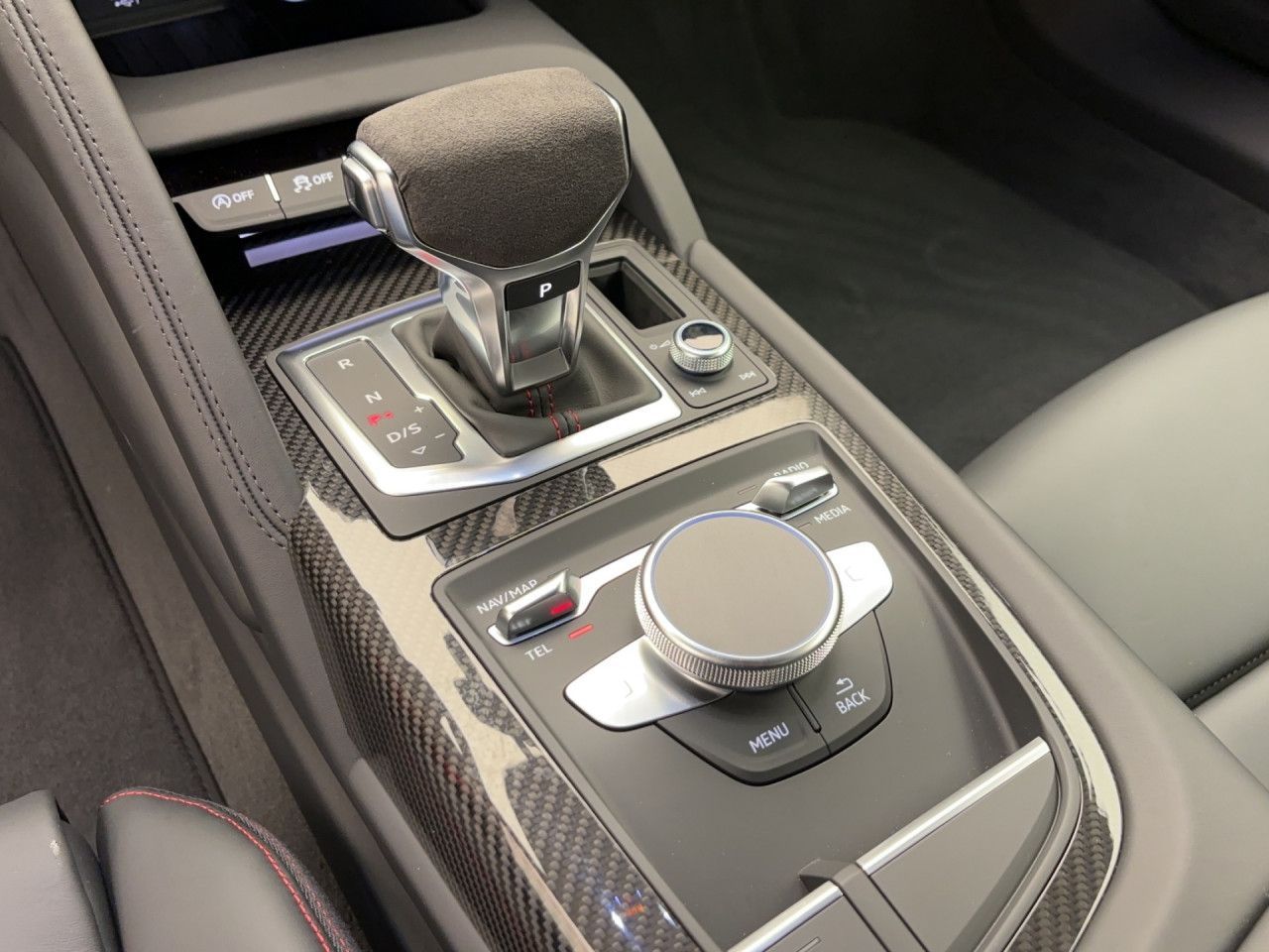 Audi R8 Coupe V10 performance RWD 419(570) kW(PS) S tronic