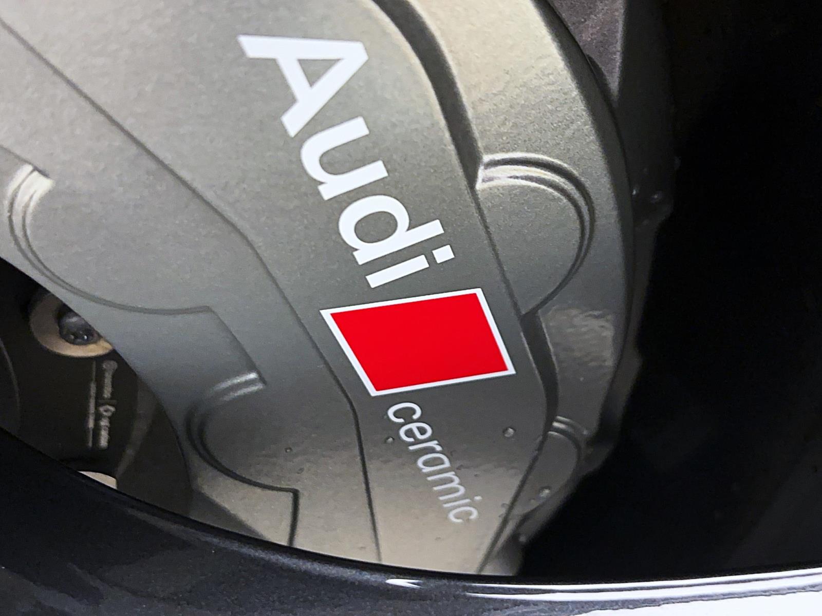 Audi RS6 Avant Q B&O HuD eKLAPPE LEDER LM22