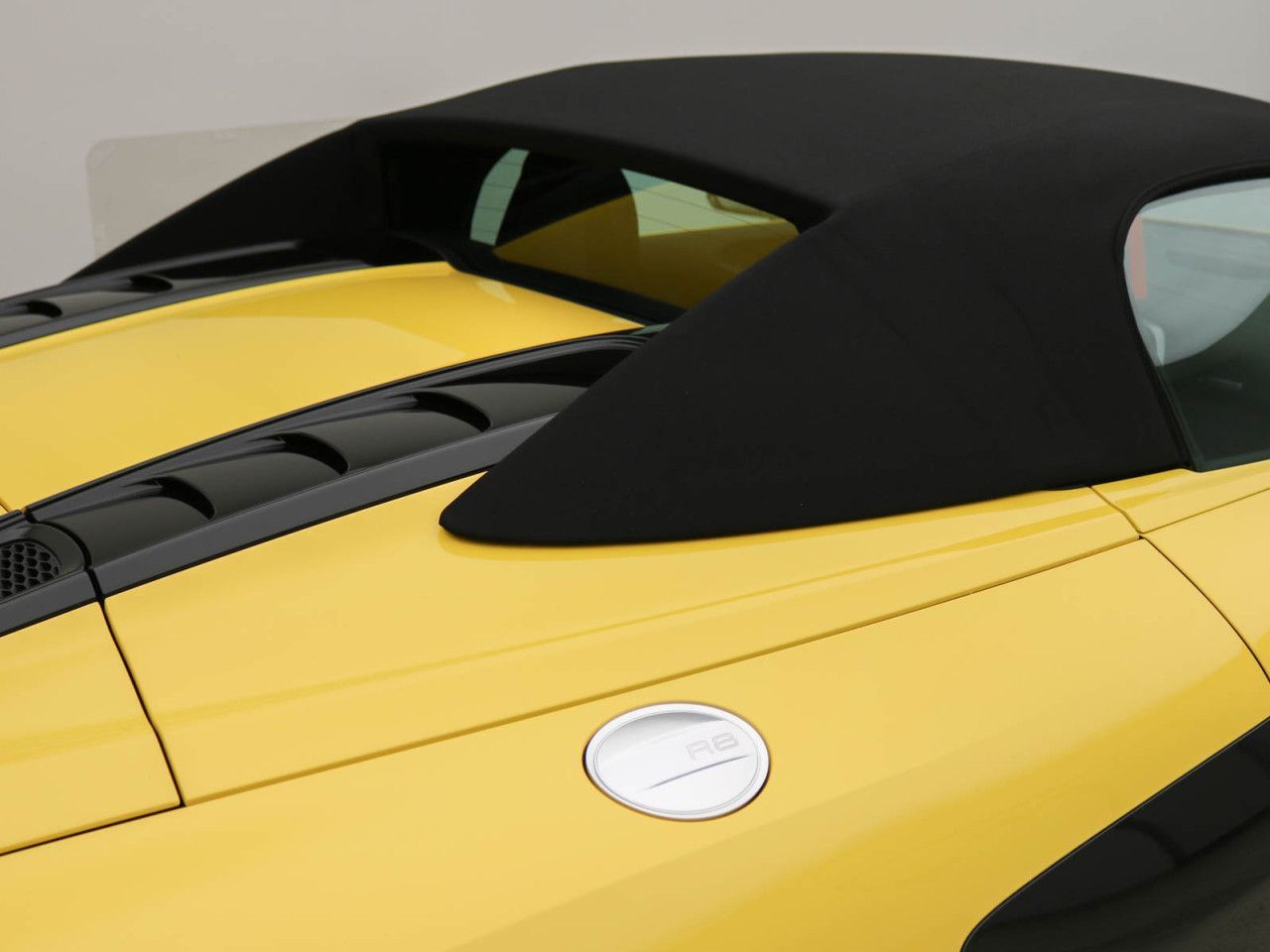 Audi R8 Spyder PERFORMANCE B&O LM20 KAMERA
