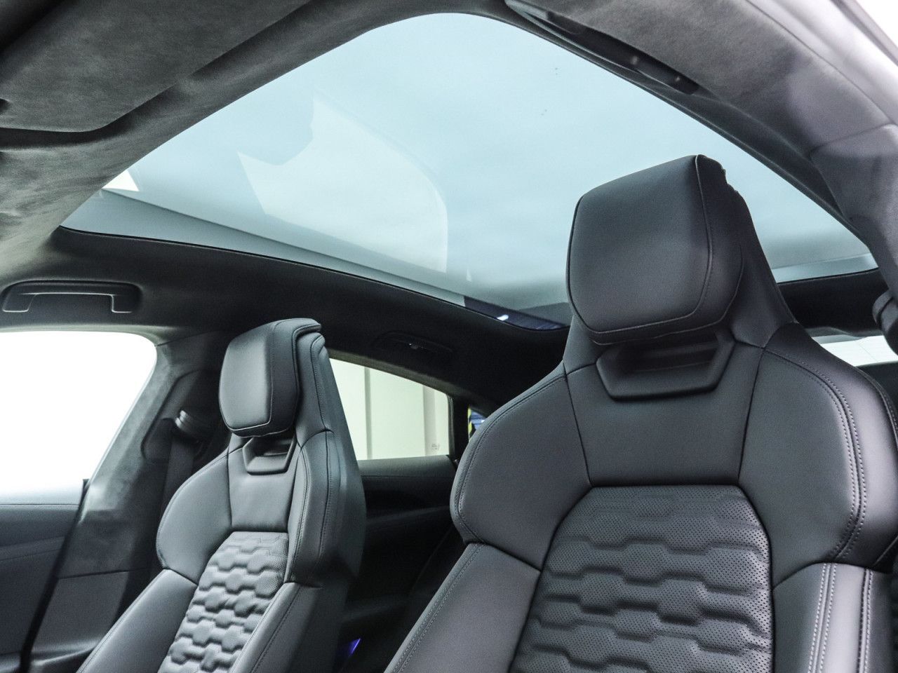 Audi e-tron GT quattro