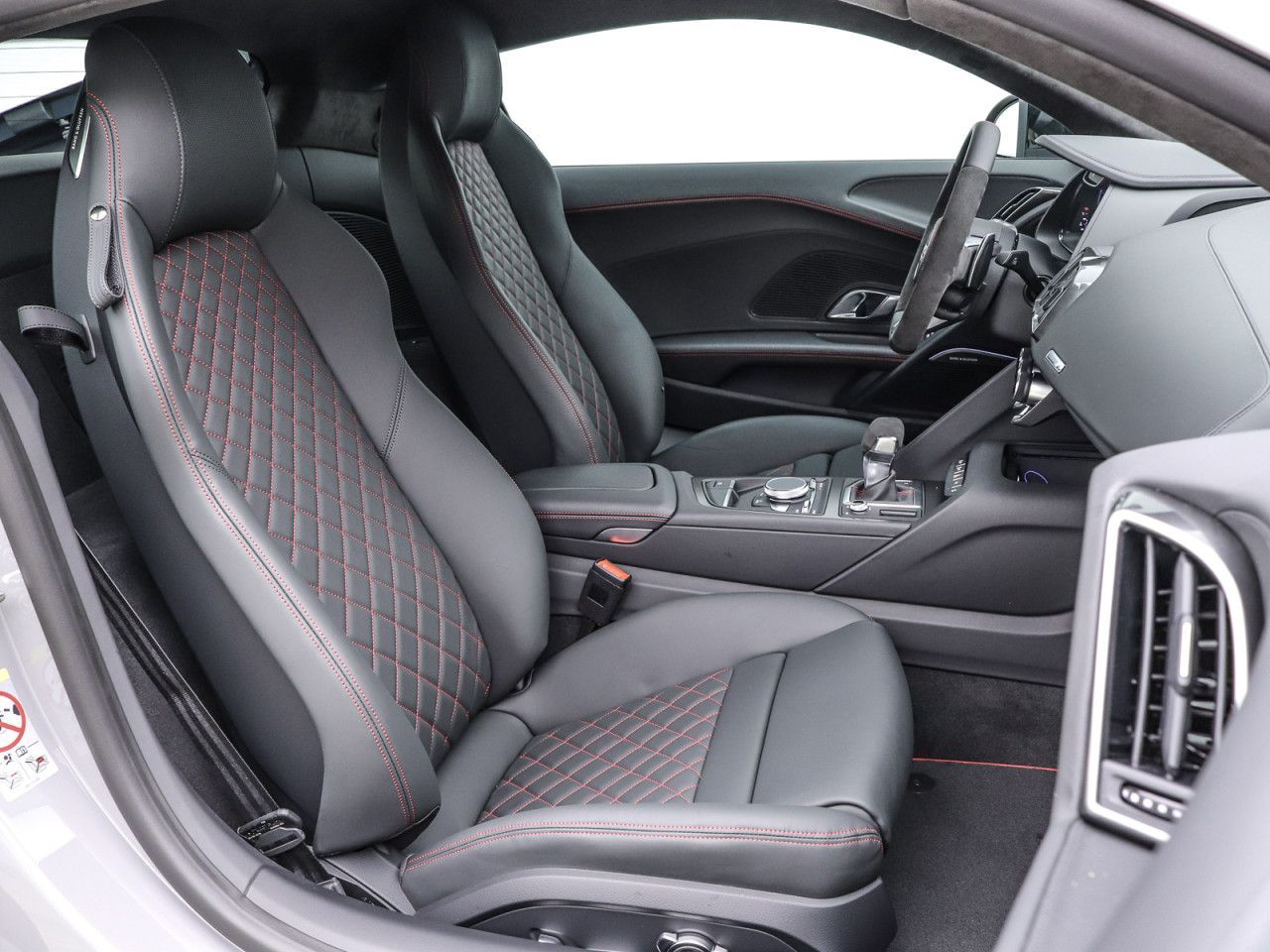 Audi R8 Coupe V10 performance RWD 419(570) kW(PS) S tronic