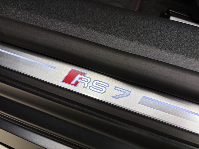 Audi RS7 Sportback 441(600) kW(PS) tiptronic