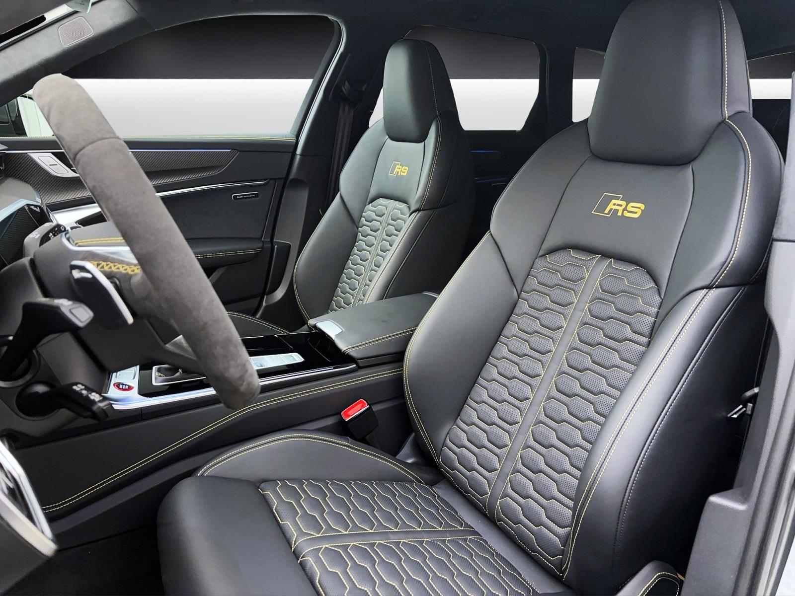 Audi RS6 Avant 441(600) kW(PS) tiptroni