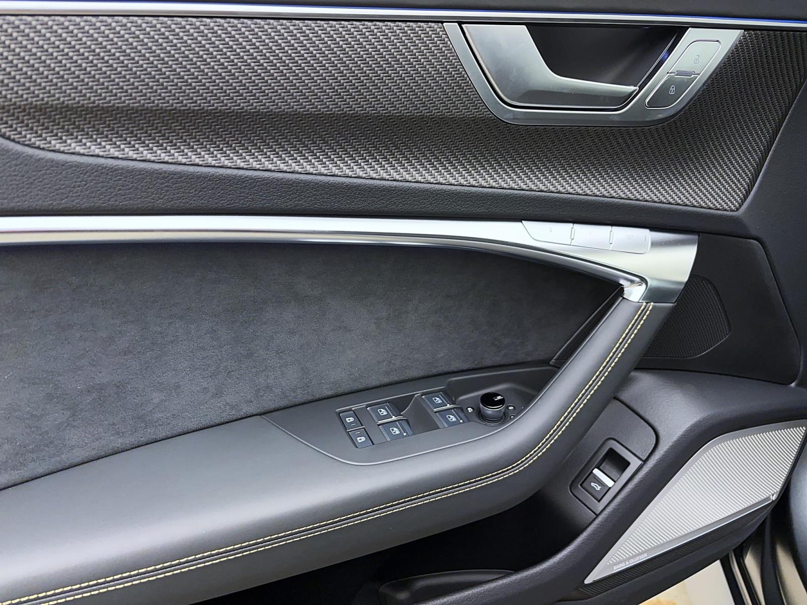 Audi RS6 Avant 441(600) kW(PS) tiptroni