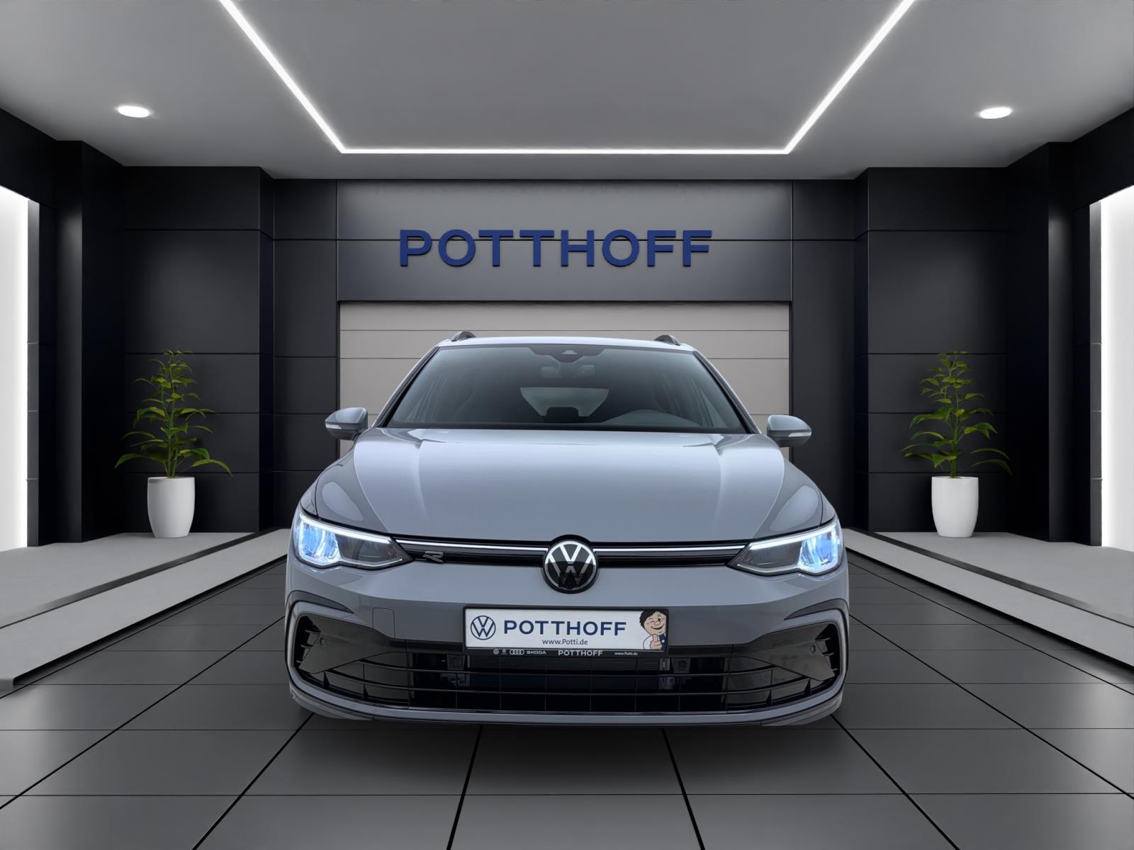 Volkswagen Golf Variant VIII R-Line1.5 eTSI DSG