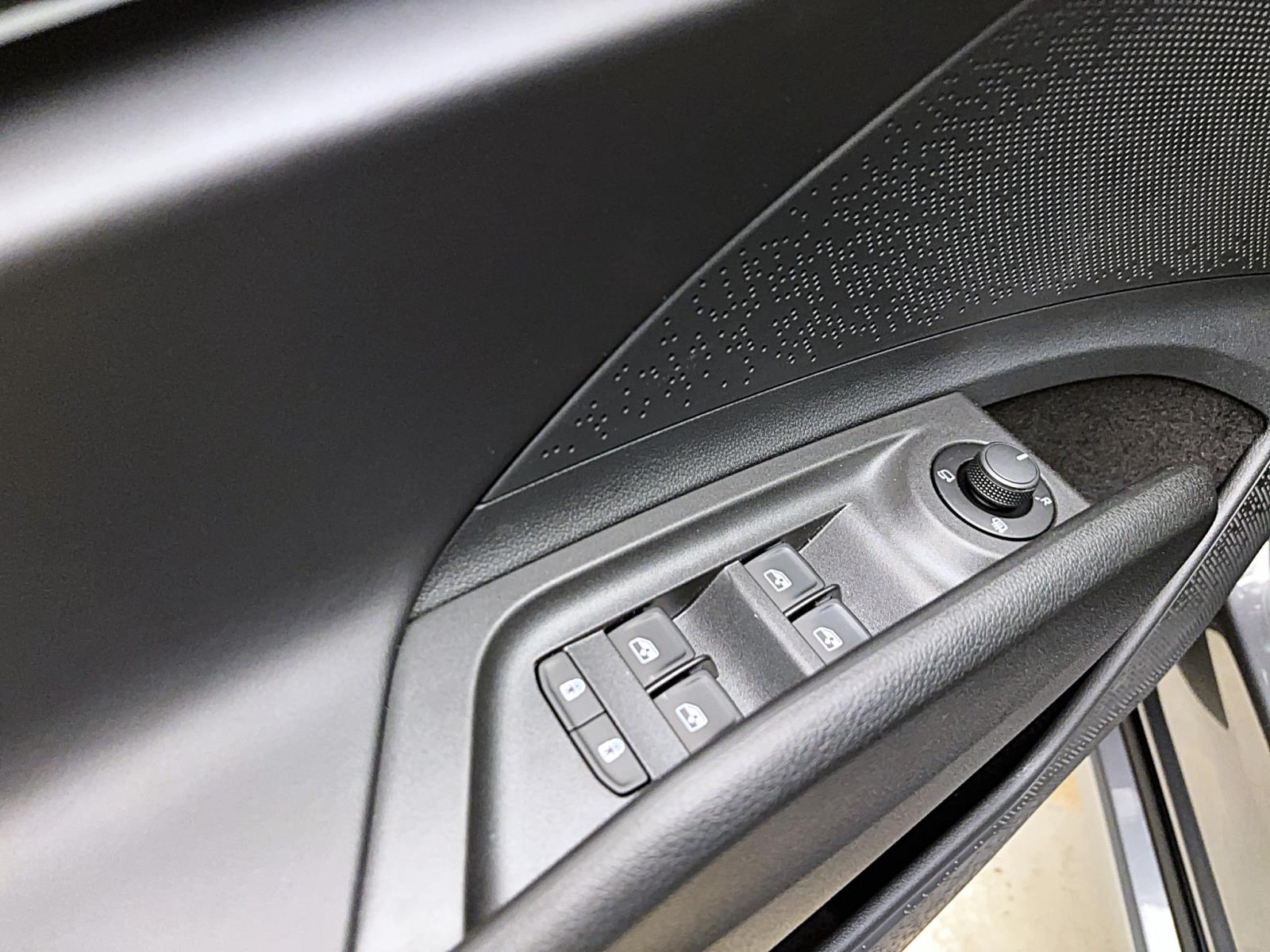 Skoda ENYAQ iV 85 SPORTLINE AHK PANO 21 WÄREMEP. NAV KAM MATRIX