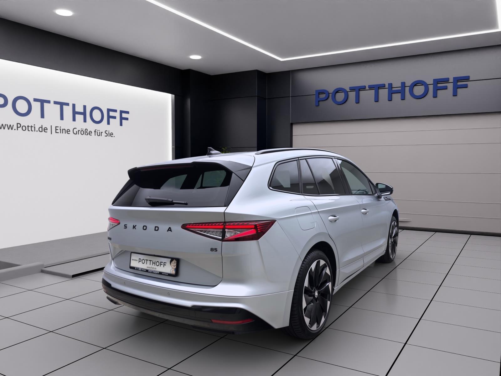 Skoda ENYAQ iV 85 SPORTLINE AHK PANO 21 WÄRMEP. NAV KAM MATRIX