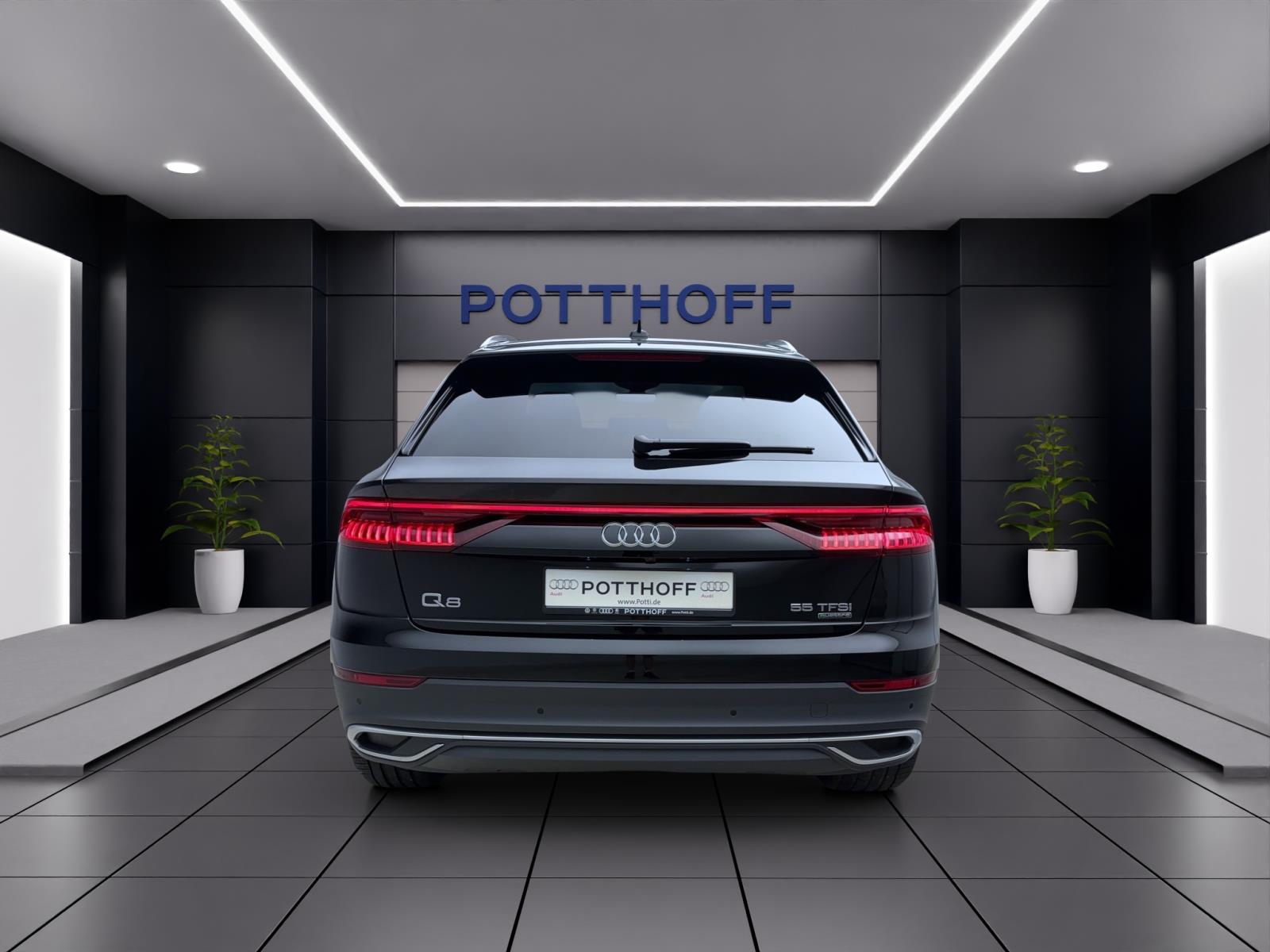 Audi Q8 55 TFSI quattro tiptronic