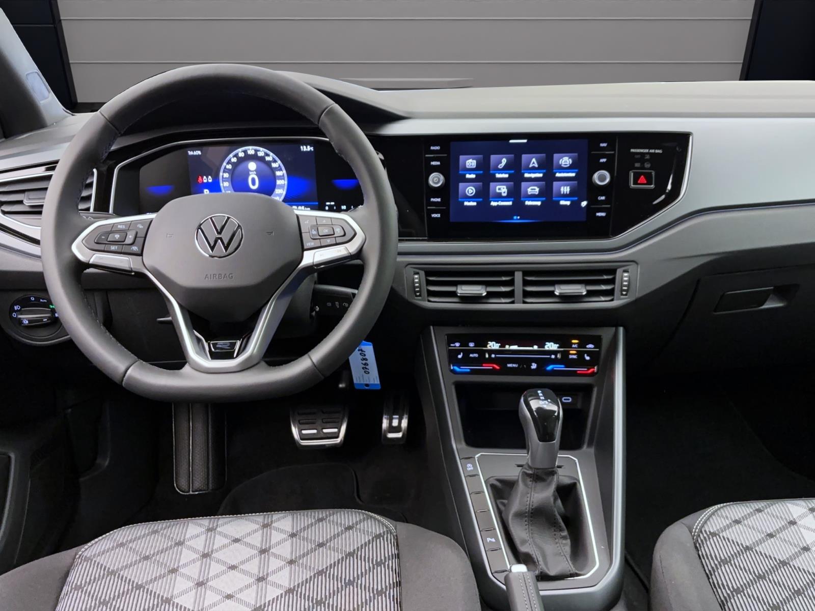 Volkswagen Polo R-Line1.0 TSI DSG
