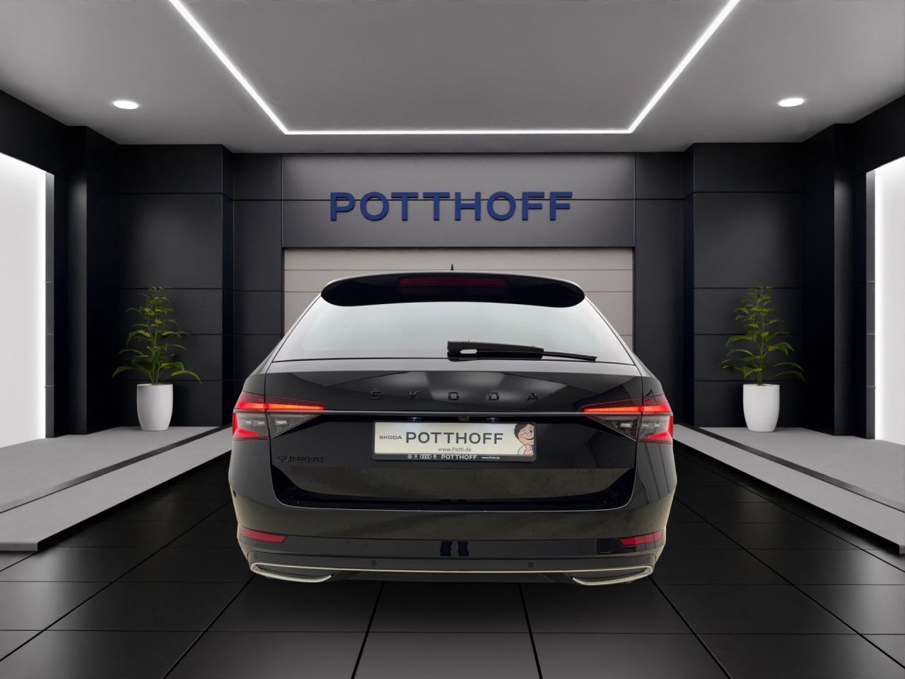 Skoda Superb COMBI SPORTLINE AHK MATRIX STANDH PANO NAVI VOLL!!!