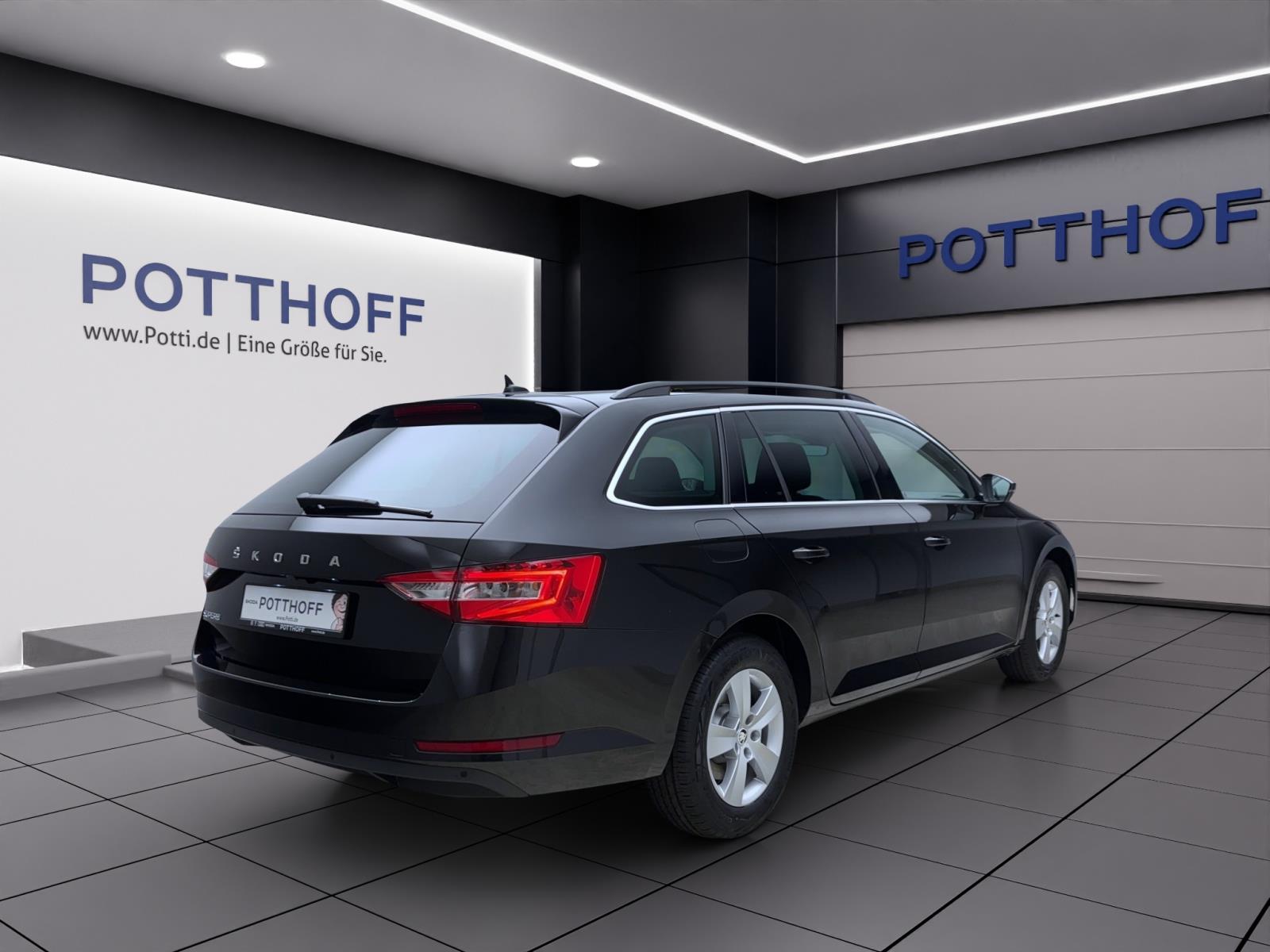 Skoda Superb COMBI AMBITIONAHK NAV LED KAM PDC SMARTLINK