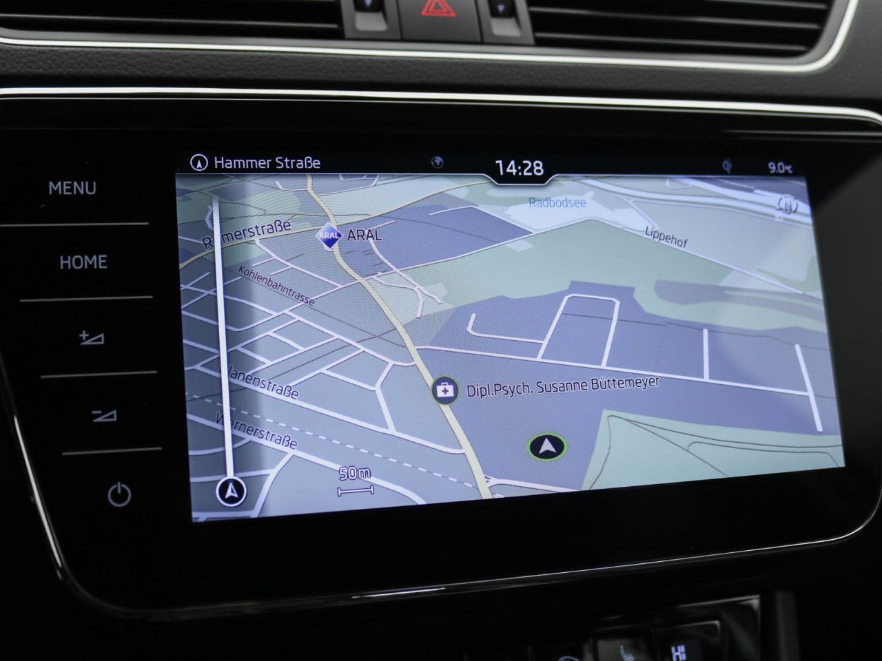 Skoda Superb COMBI STYLE 2.0 TDI DSG AHK MATRIX STANDH. ACC 360°