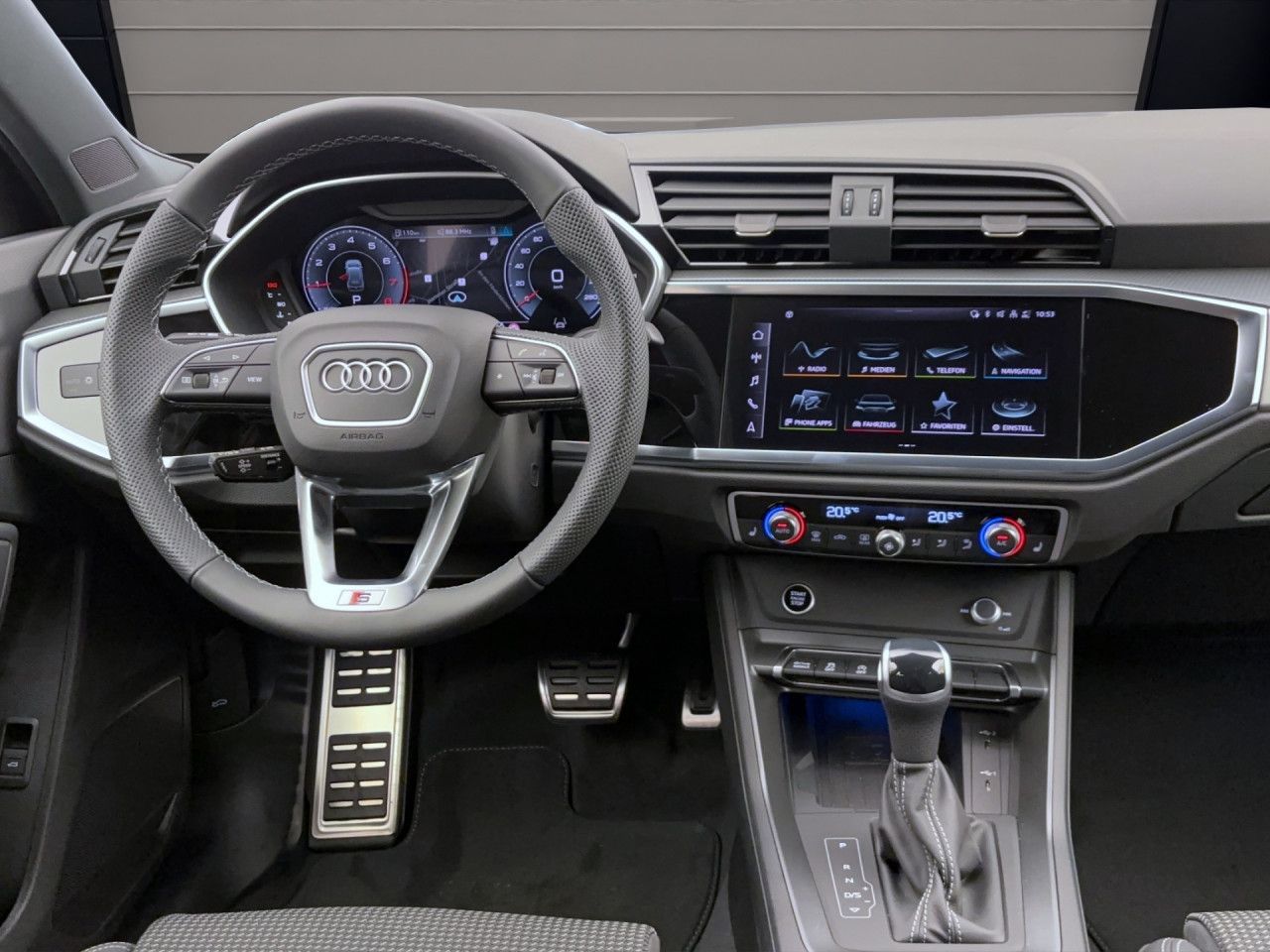 Audi Q3 35 TFSI S line