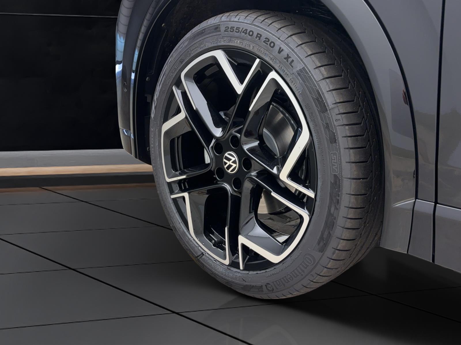 Volkswagen Tiguan R-Line 1.5 eTSI DSG