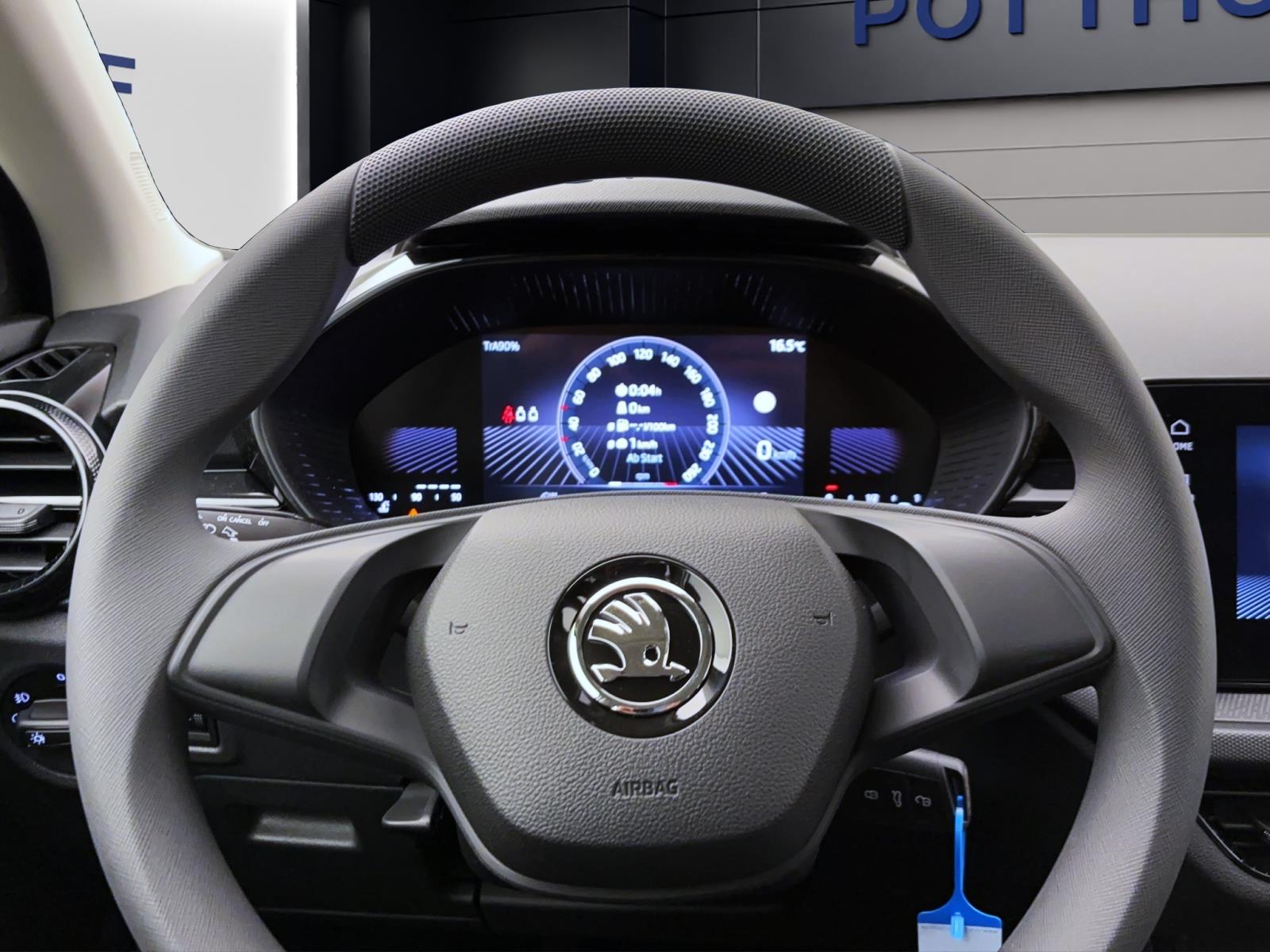 Skoda Fabia ESSENCEKLIMA PDC LED DIG-COCKPIT DAB+
