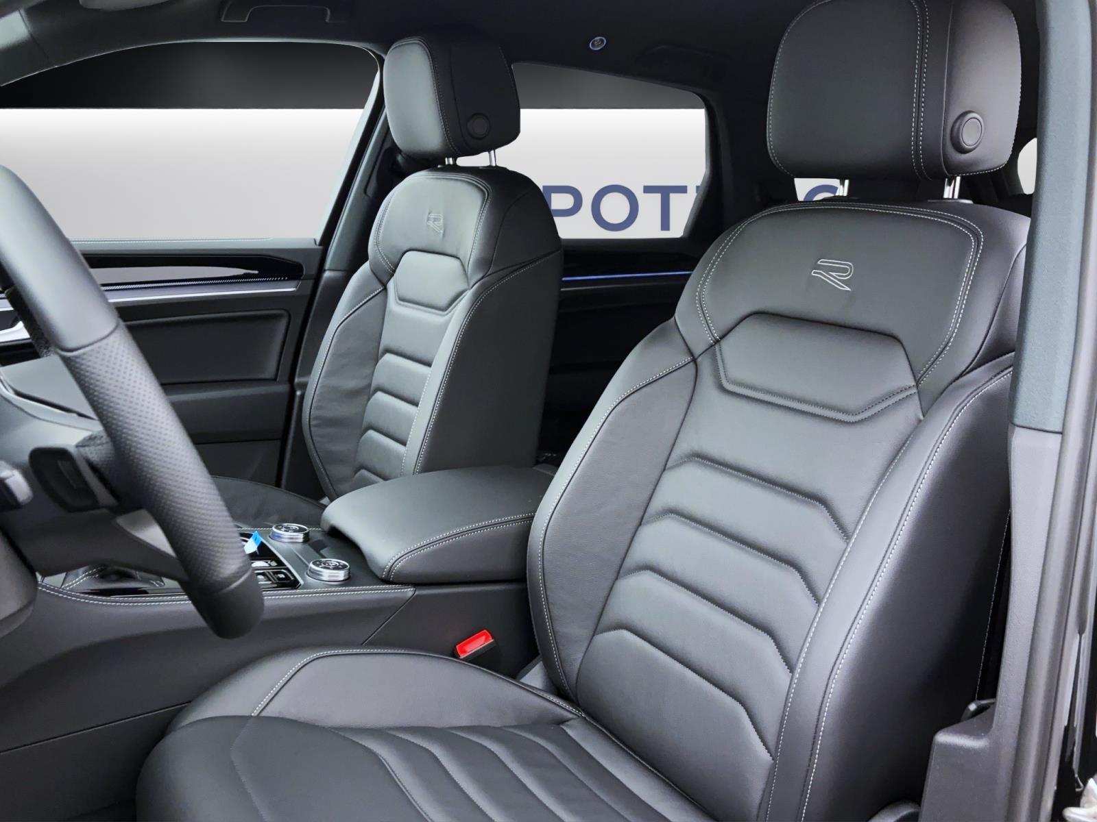 Volkswagen Touareg R-Line 3.0 TDI 170 kW 4Motion
