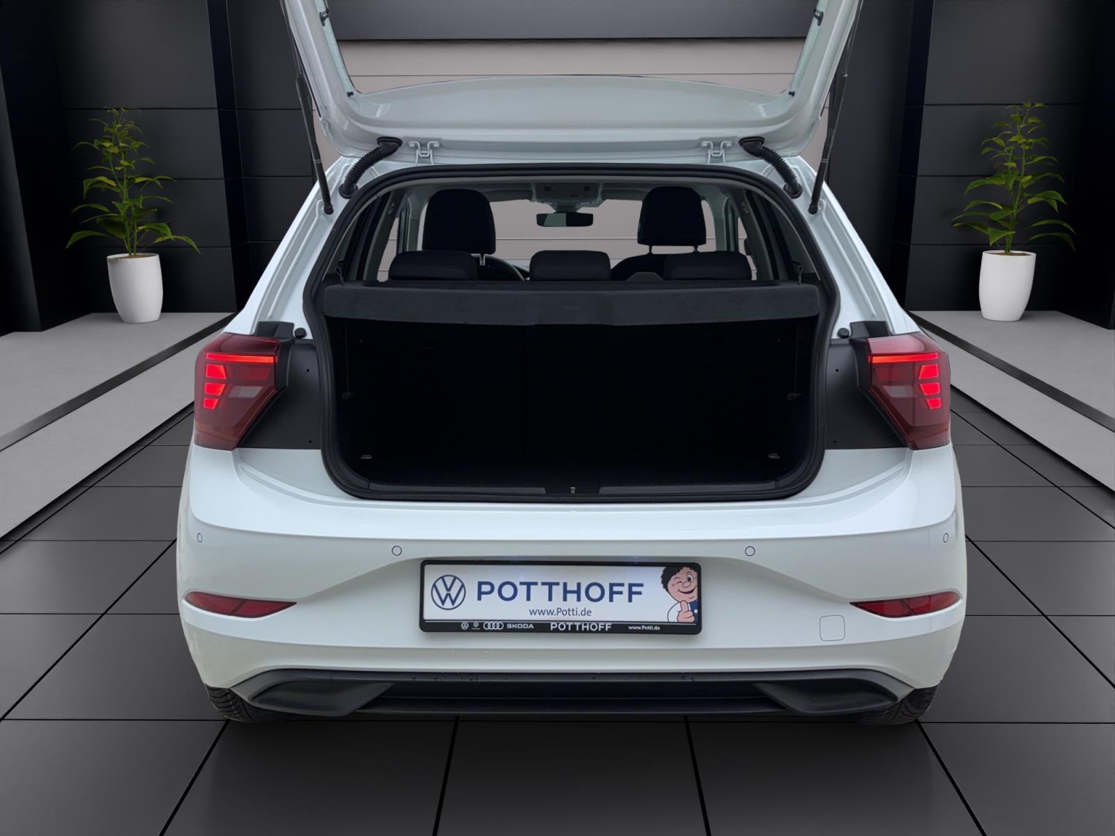 Volkswagen Polo MOVE1.0 TSI