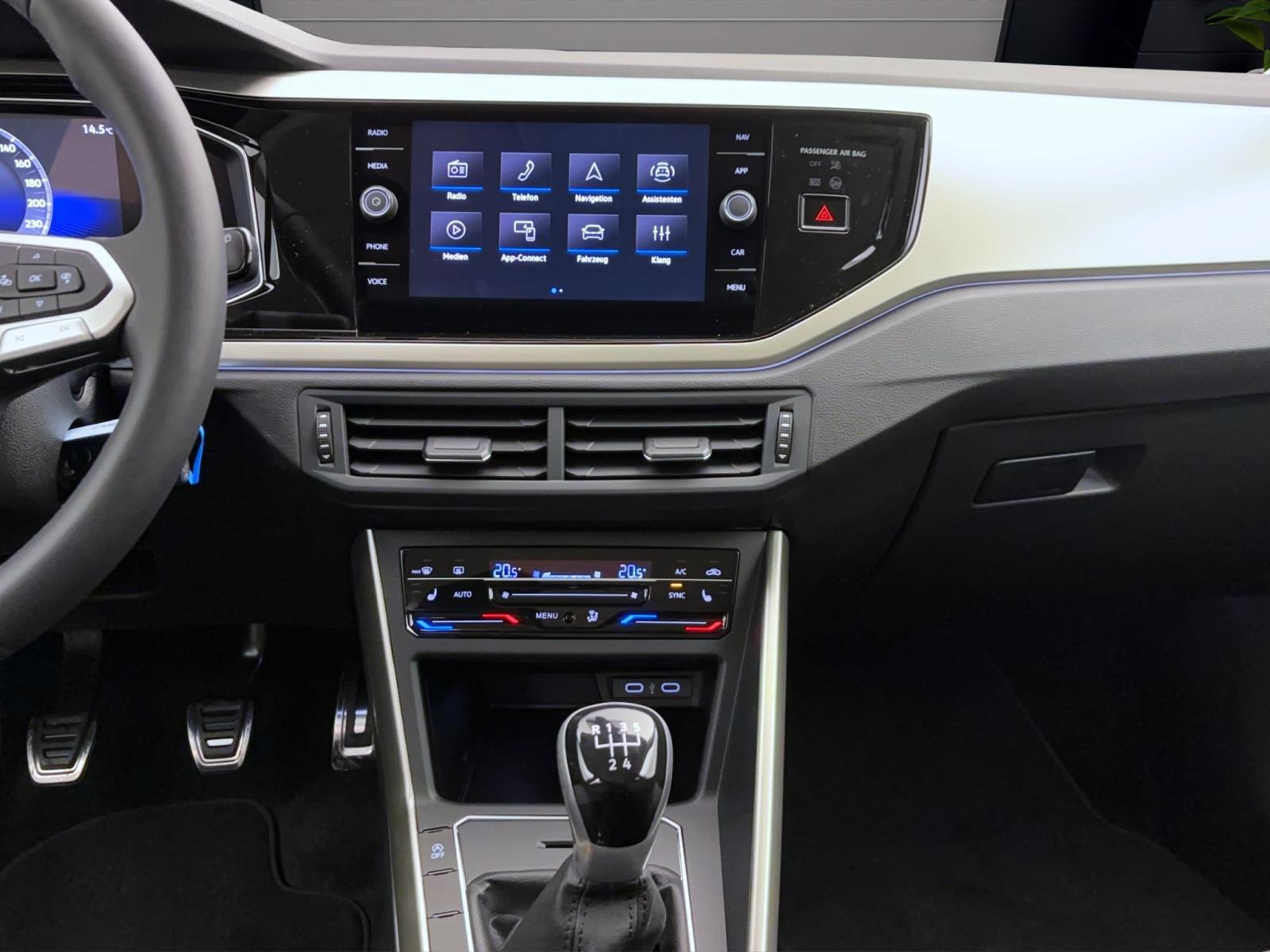 Volkswagen Polo MOVE1.0 TSI