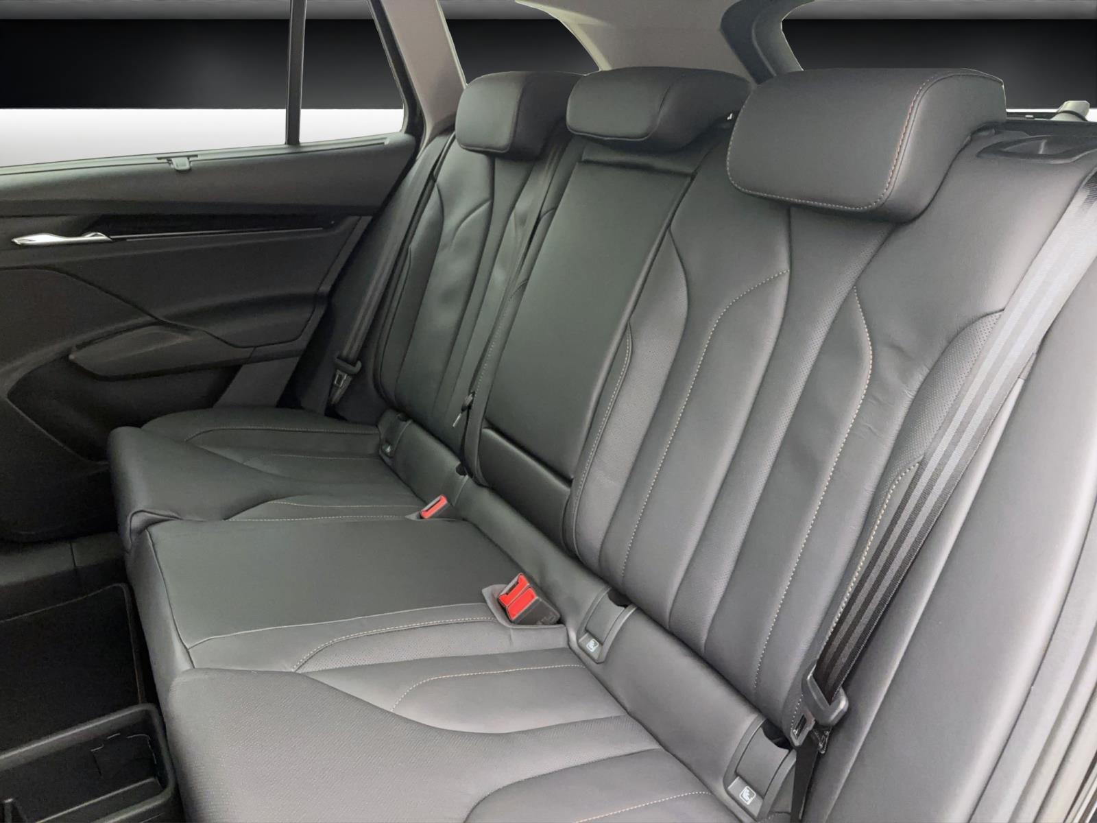 Skoda ENYAQ iV 85 PLUS AHK PANO 20 ACC MATRIX WÄRMEPUMPE