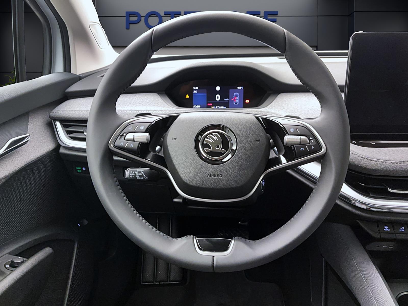 Skoda ENYAQ iV 85 PLUS AHK ACC 20 MATRIX WÄRMEP. SIDE-ASSIST