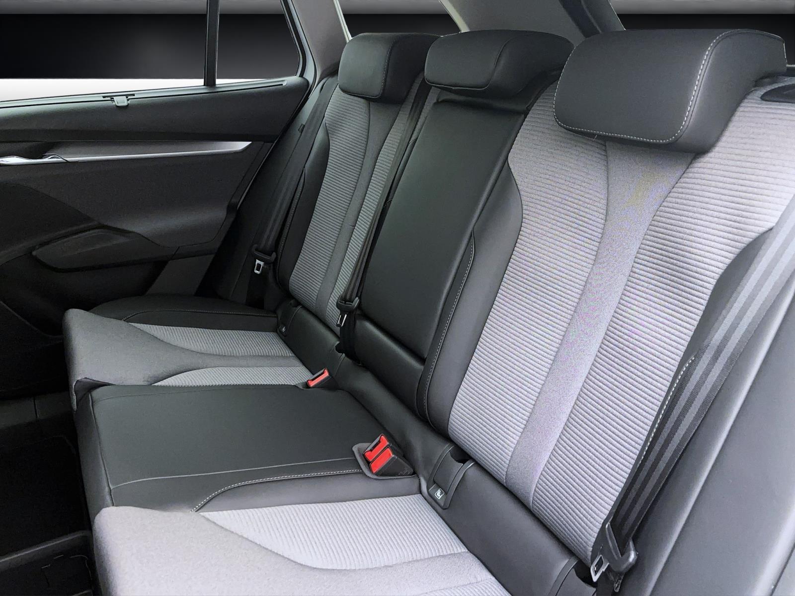Skoda ENYAQ iV 85 PLUS AHK ACC 20 MATRIX WÄRMEP. SIDE-ASSIST