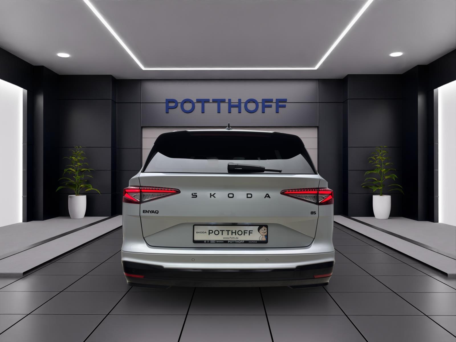 Skoda ENYAQ iV 85 SPORTLINE MAXX AHK PANO 21 HEAD-UP WÄRMEP. CANTON