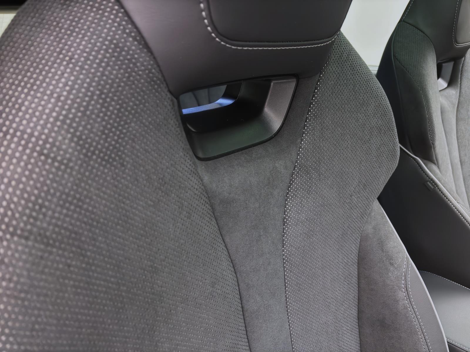 Skoda ENYAQ iV 85 SPORTLINE MAXX AHK PANO 21 HEAD-UP WÄRMEP. CANTON
