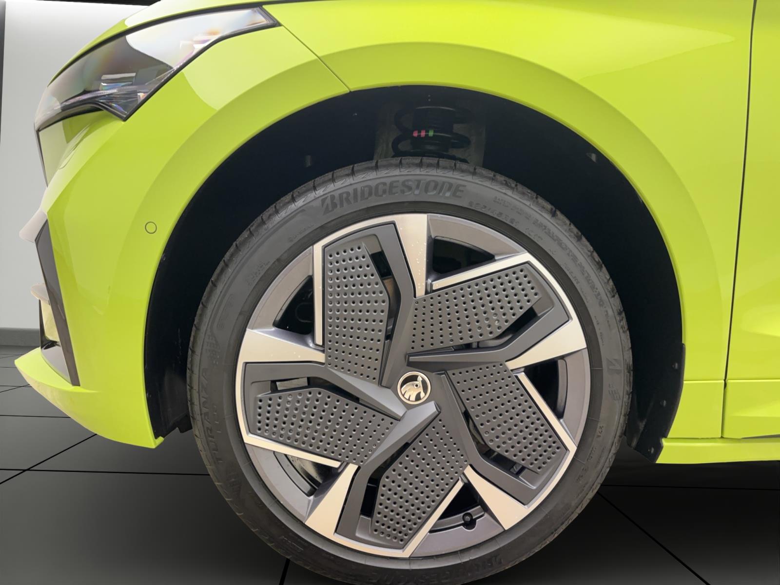 Skoda ENYAQ iV COUPE RS 4X4 MAXX AHK 21 WÄRMEP. CANTON HEAD-UP