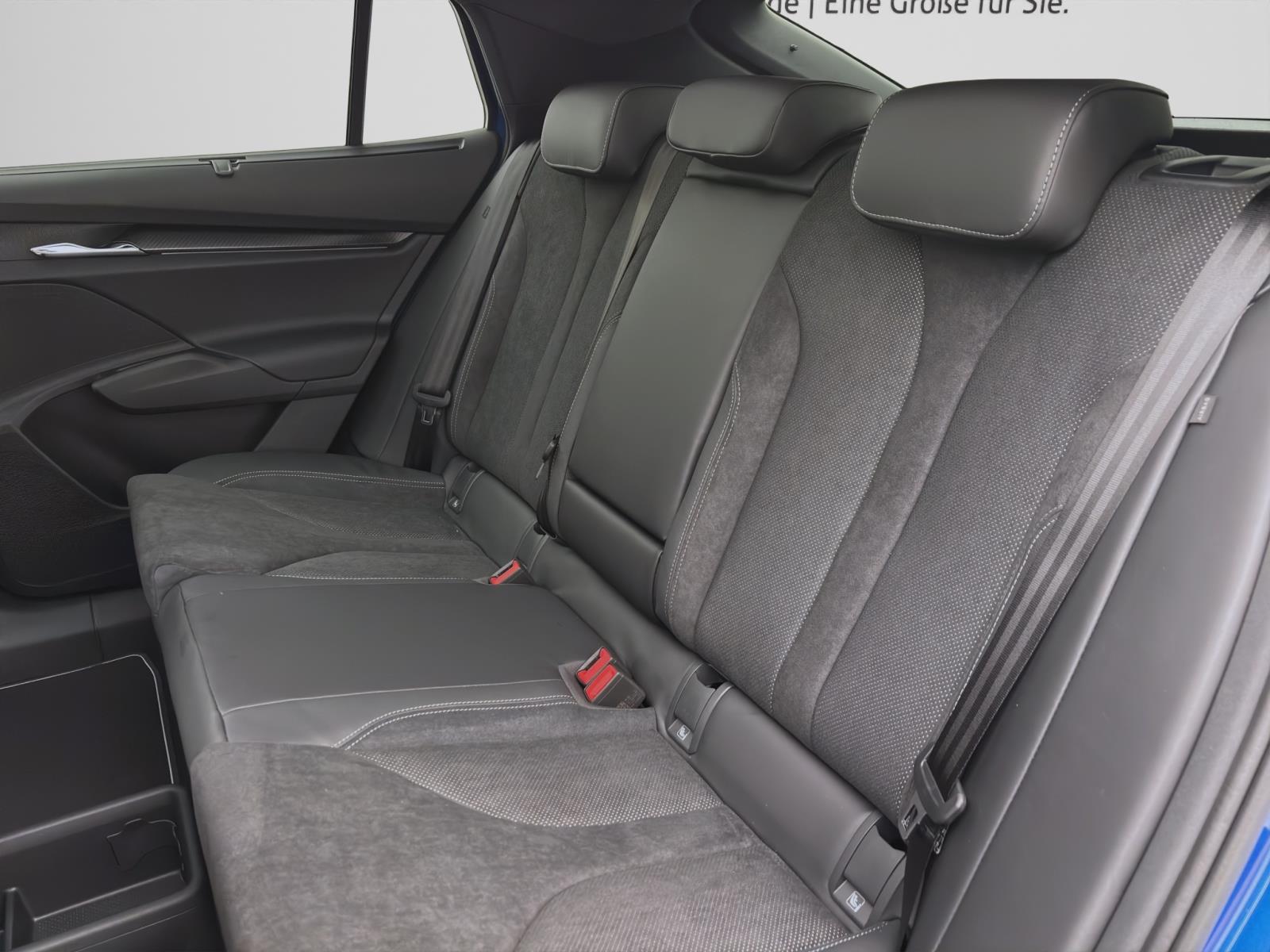 Skoda ENYAQ iV COUPE 85 SPORTLINE AHK PANO 21 ACC NAV KAM MATRIX WÄRMEP.