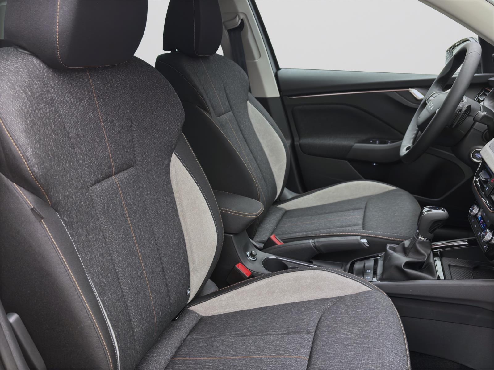 Skoda Kamiq DRIVE DSG AHK NAV 18 KAM MATRIX ASSISTENZ+ SPORT-P.