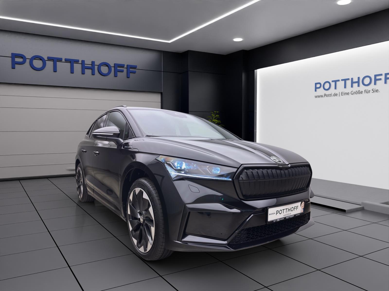 Skoda ENYAQ iV 85X SPORTLINE 4X4 AHK ACC 21 KAM WÄREMEP. MATRIX