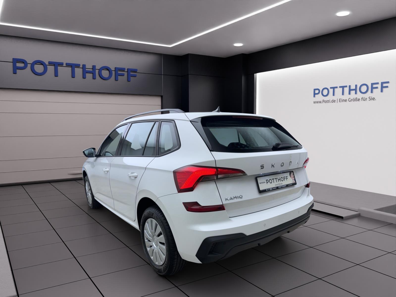 Skoda Kamiq ESSENCE PDC SHZ LED SMARTL. WINTER-P.