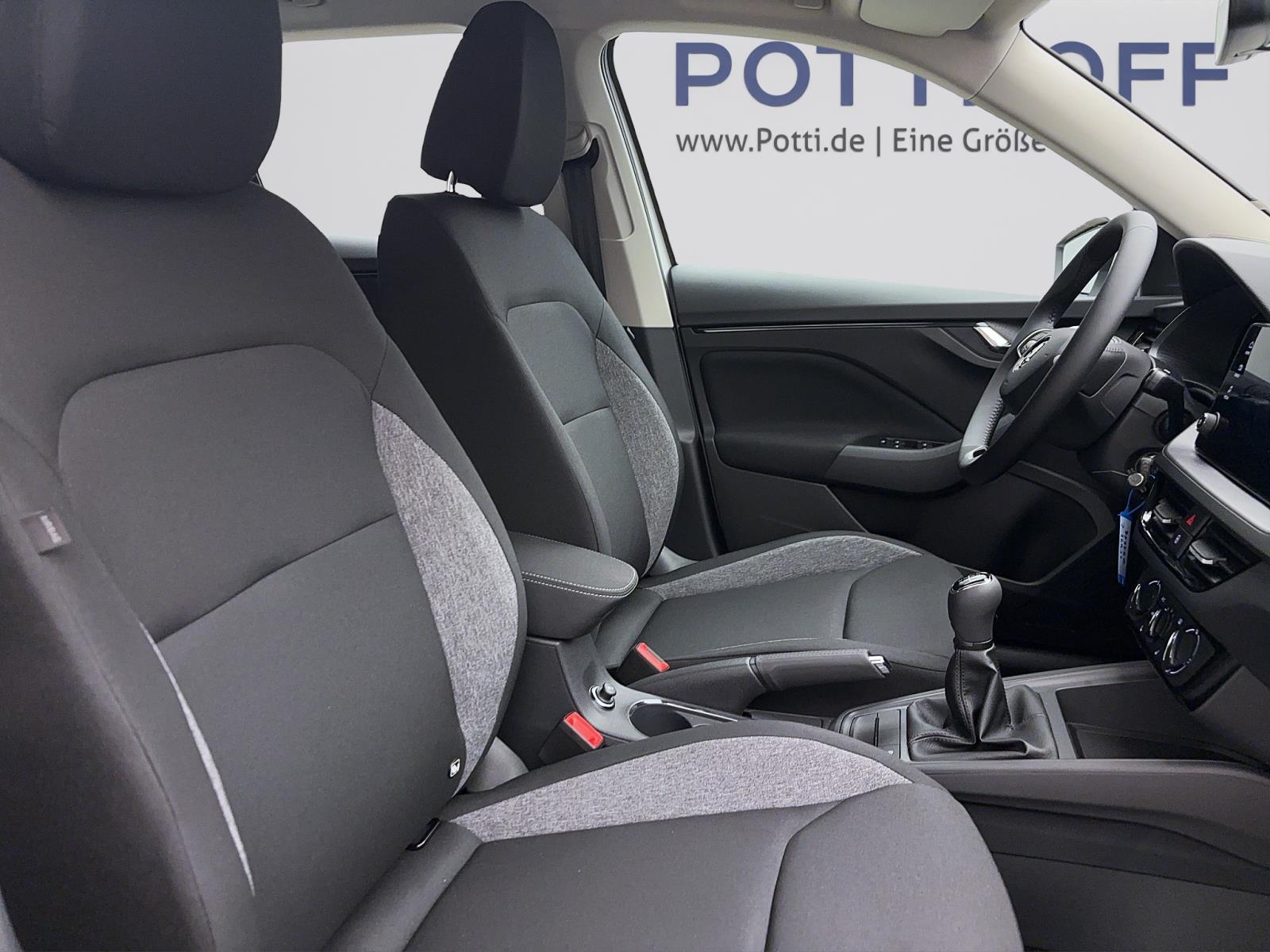 Skoda Kamiq ESSENCE PDC SHZ LED SMARTL. WINTER-P.