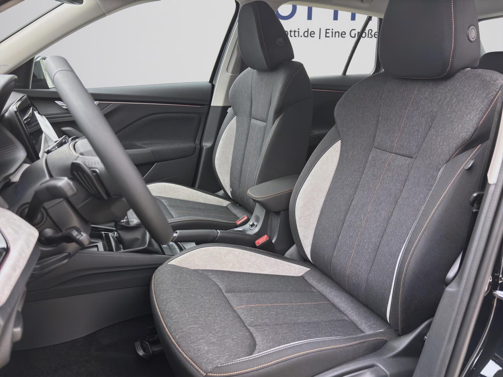 Skoda Kamiq DRIVE DSG AHK NAV KAM 17 MATRIX