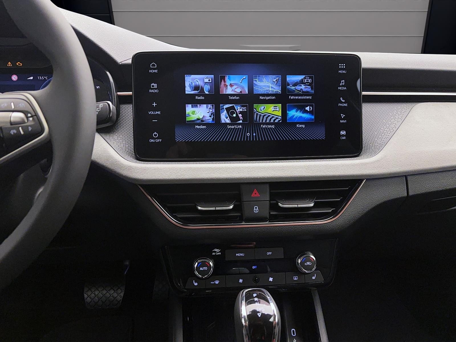 Skoda Kamiq DRIVE DSG AHK 18 NAV ACC KAM MATRIX SPORT-P.