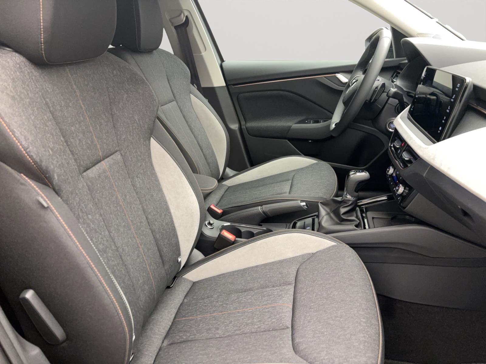 Skoda Kamiq DRIVE DSG AHK 18 NAV ACC KAM MATRIX SPORT-P.