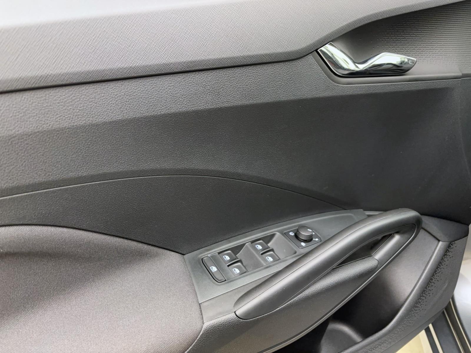 Skoda Fabia SELECTION NAV PDC V+H KAM WINTER-P. LICHT&SICHT-P.