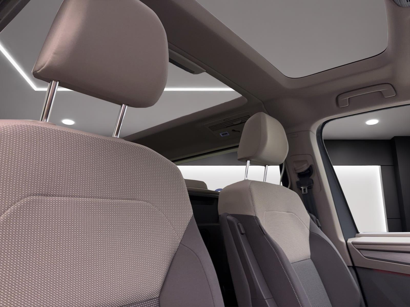 Volkswagen T7 Multivan Life 2,0 DSG TDI Lang Sofort Verfügbar