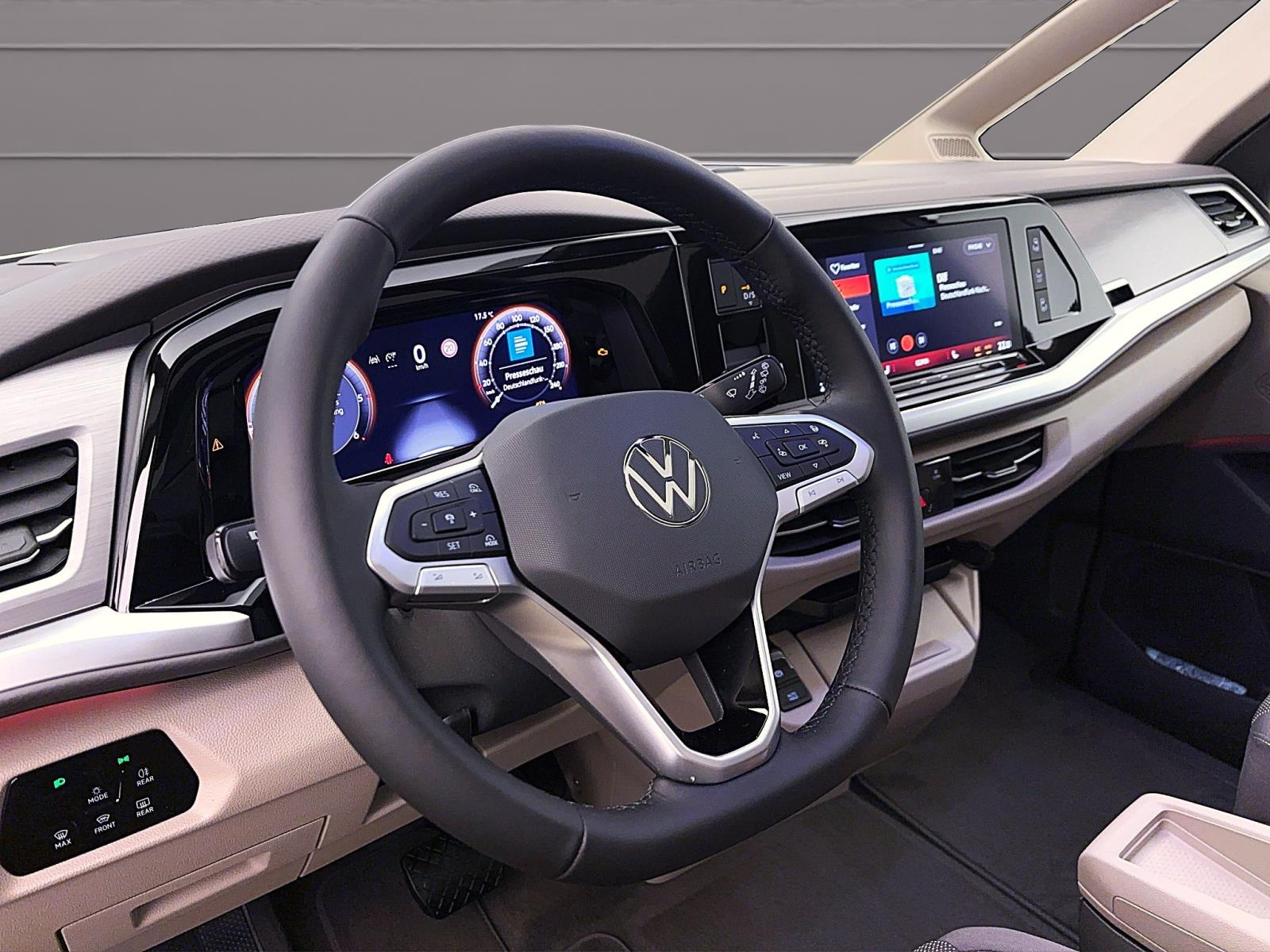 Volkswagen T7 Multivan Life 2,0 DSG TDI Lang Sofort Verfügbar