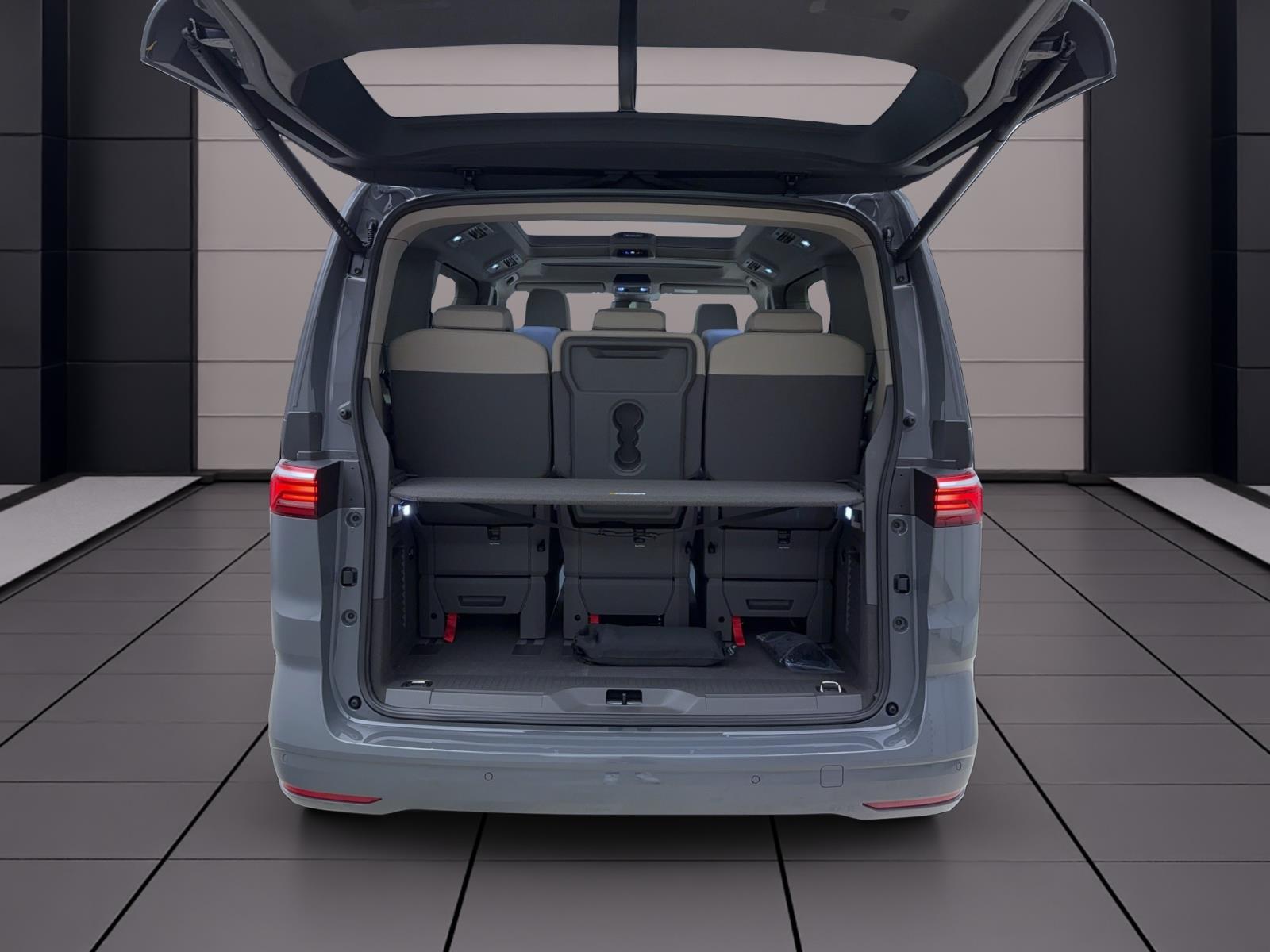 Volkswagen T7 Multivan Life2,0 DSG TDI Kurz Sofort Verfügbar