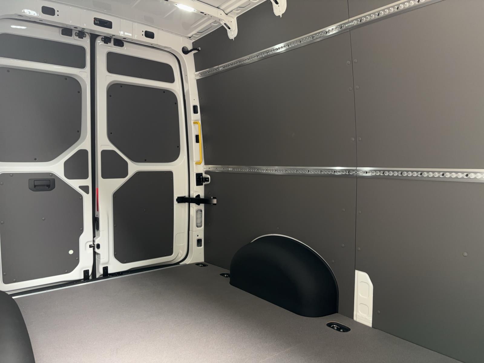 Volkswagen Crafter 35 Kasten Mittel Hoch2,0 TDI Sofort Verfügbar