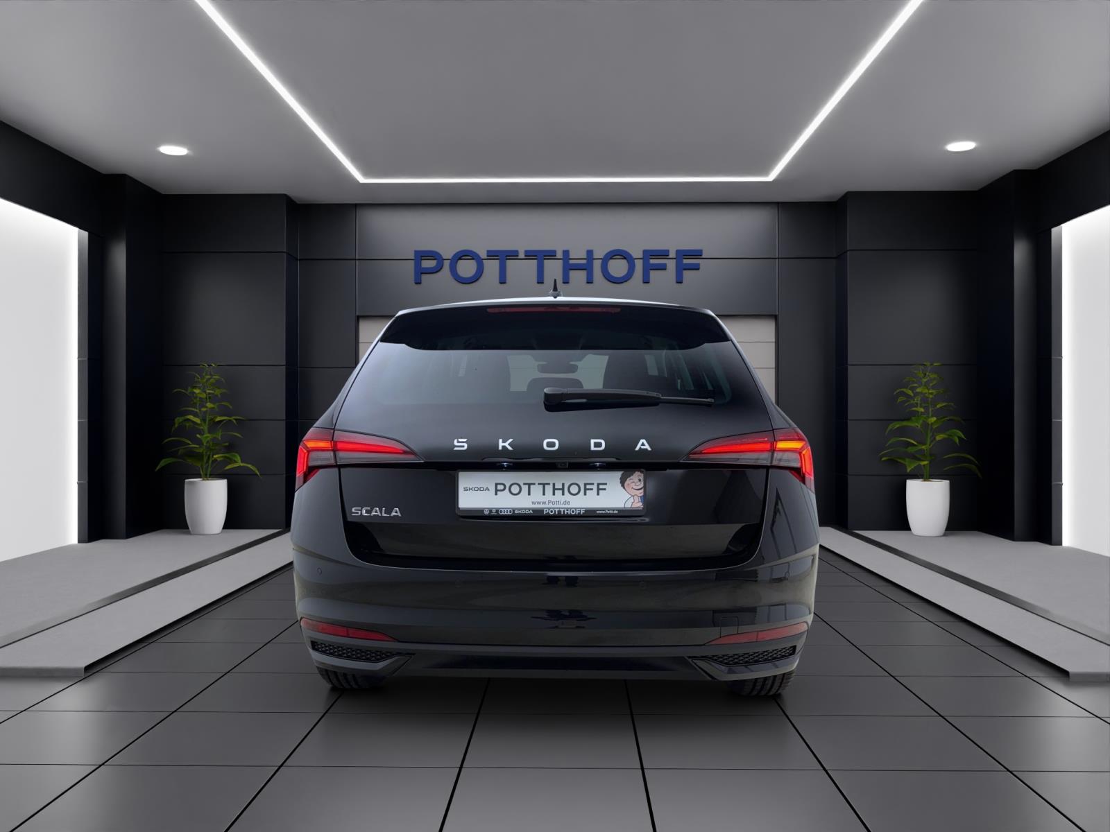 Skoda Scala DRIVE DSG AHK 18 NAV KAM WSS-HEIZUNG ASISSTENZ+ BLACK-PAKET