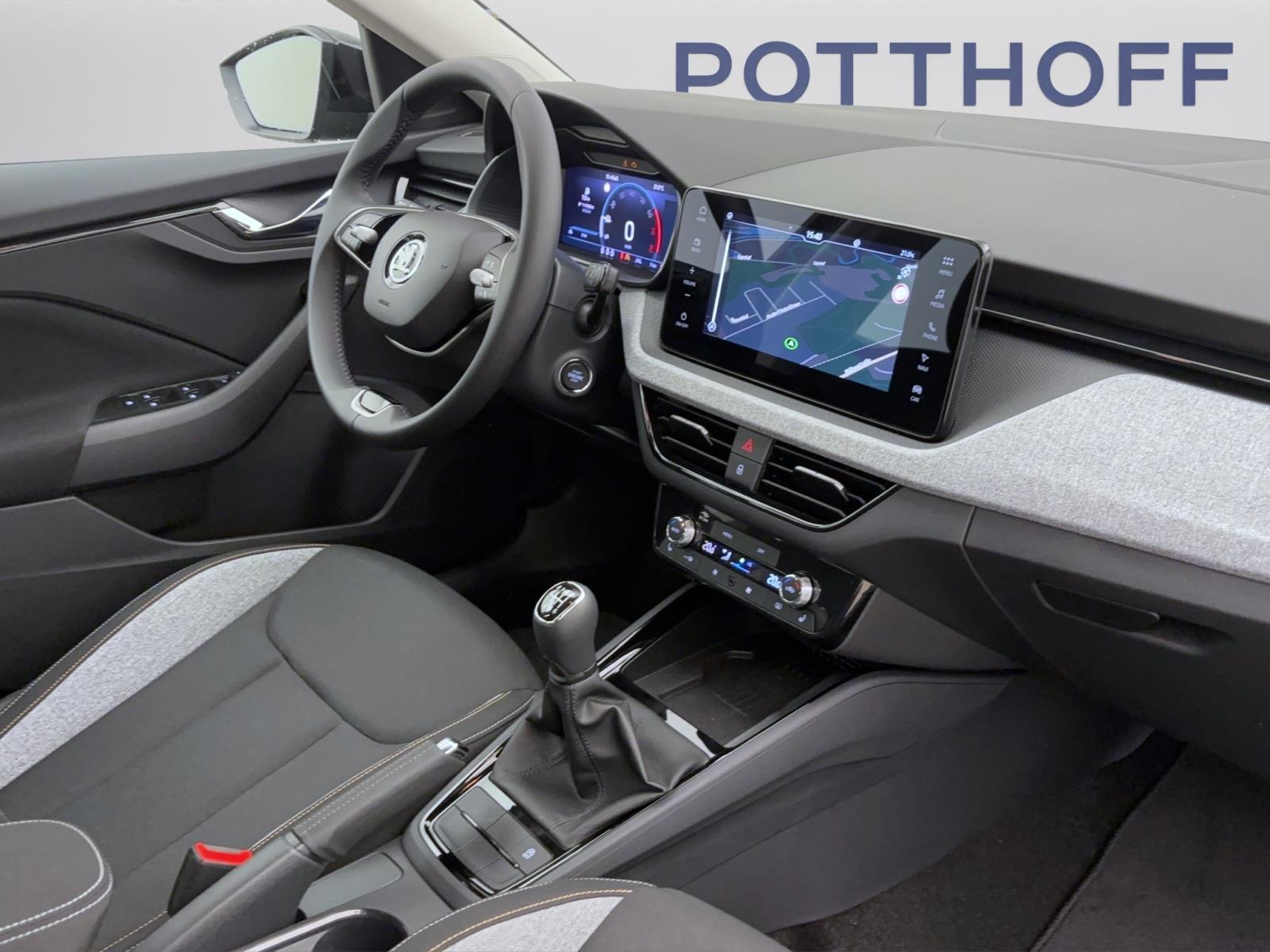 Skoda Scala SELECTION NAVI PDC SHZ 16 SMARTL. WINTER-P.