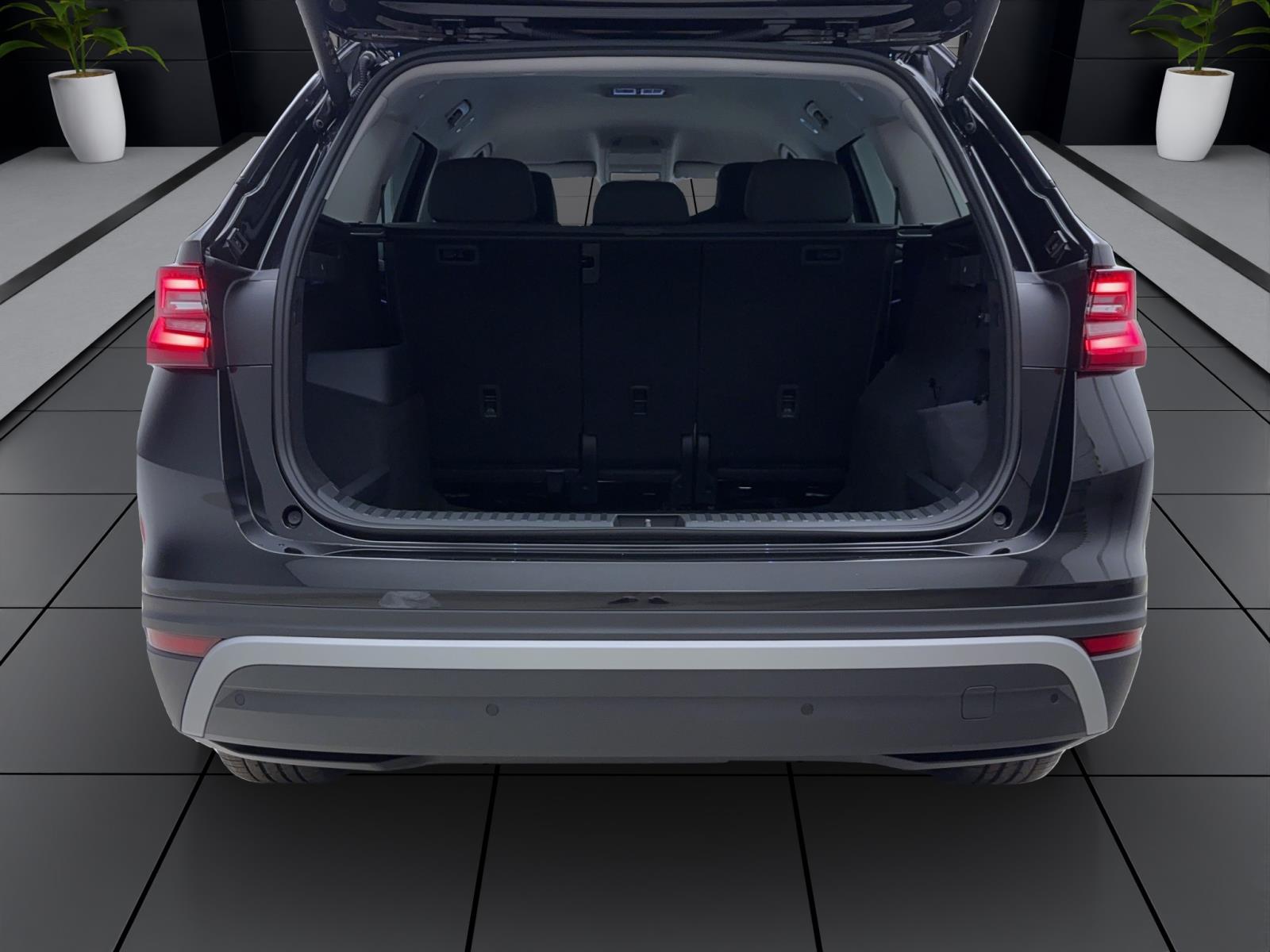 Skoda Kodiaq SELECTION 4X4AHK NAV KAM 19 LICHT&SICHT+
